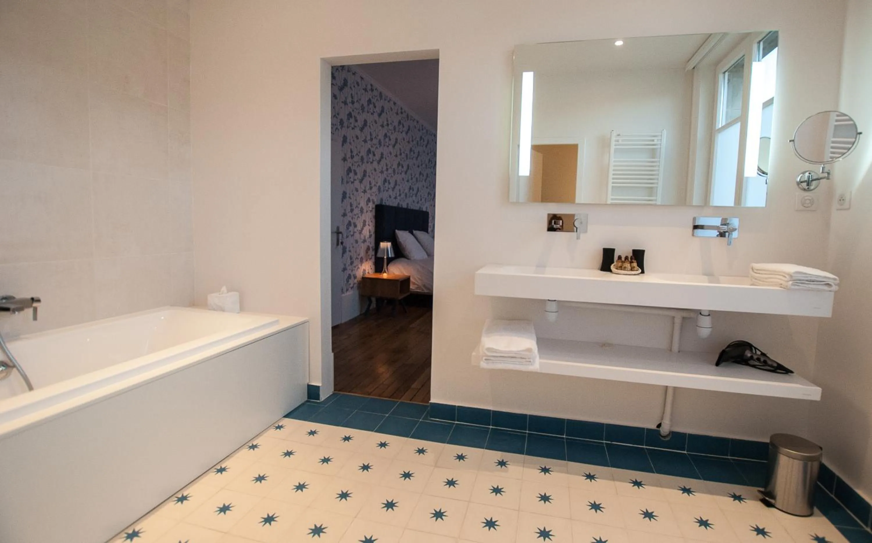 Toilet in Maison M Troyes