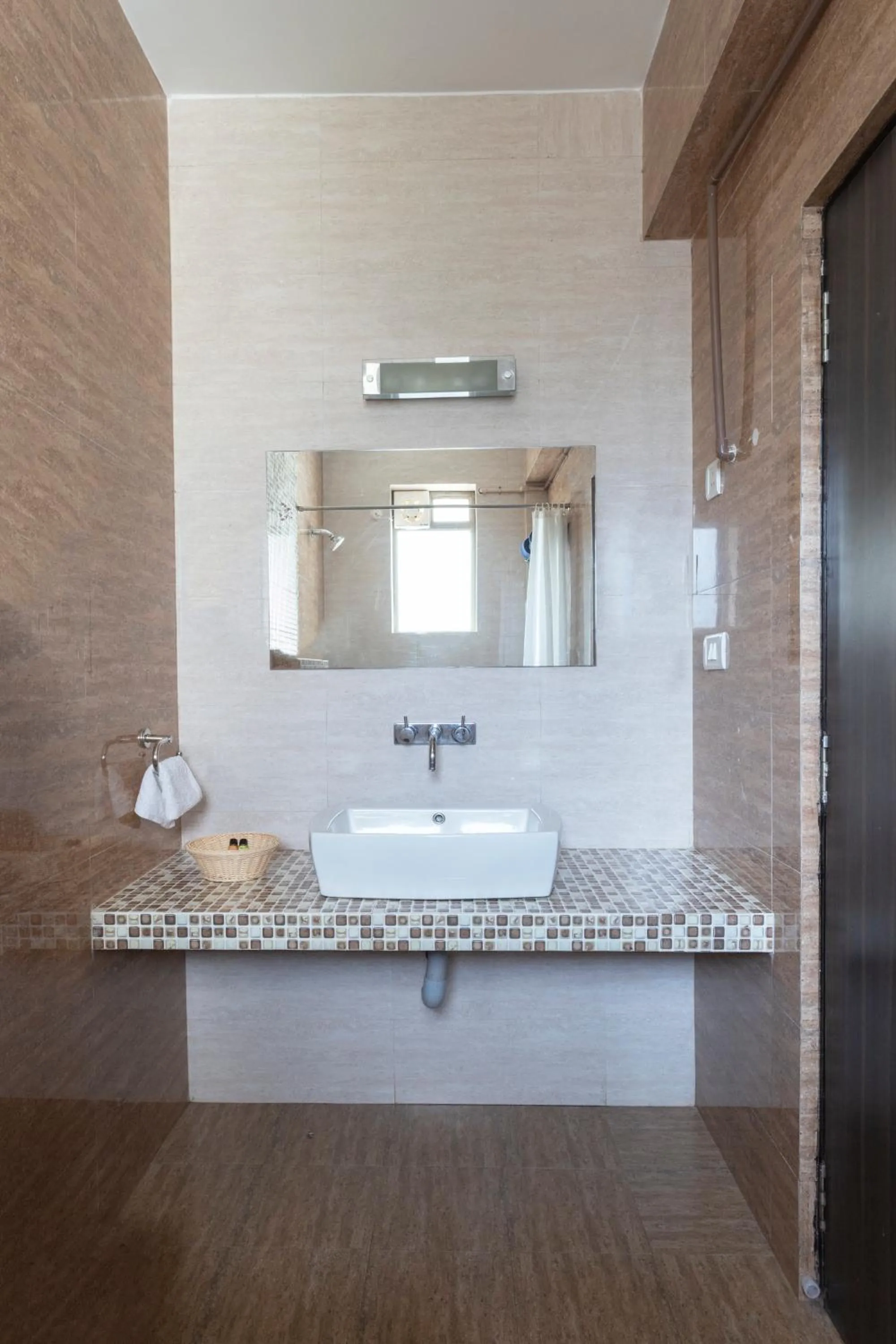 Bathroom in Arotel Rooms & Suites Calangute
