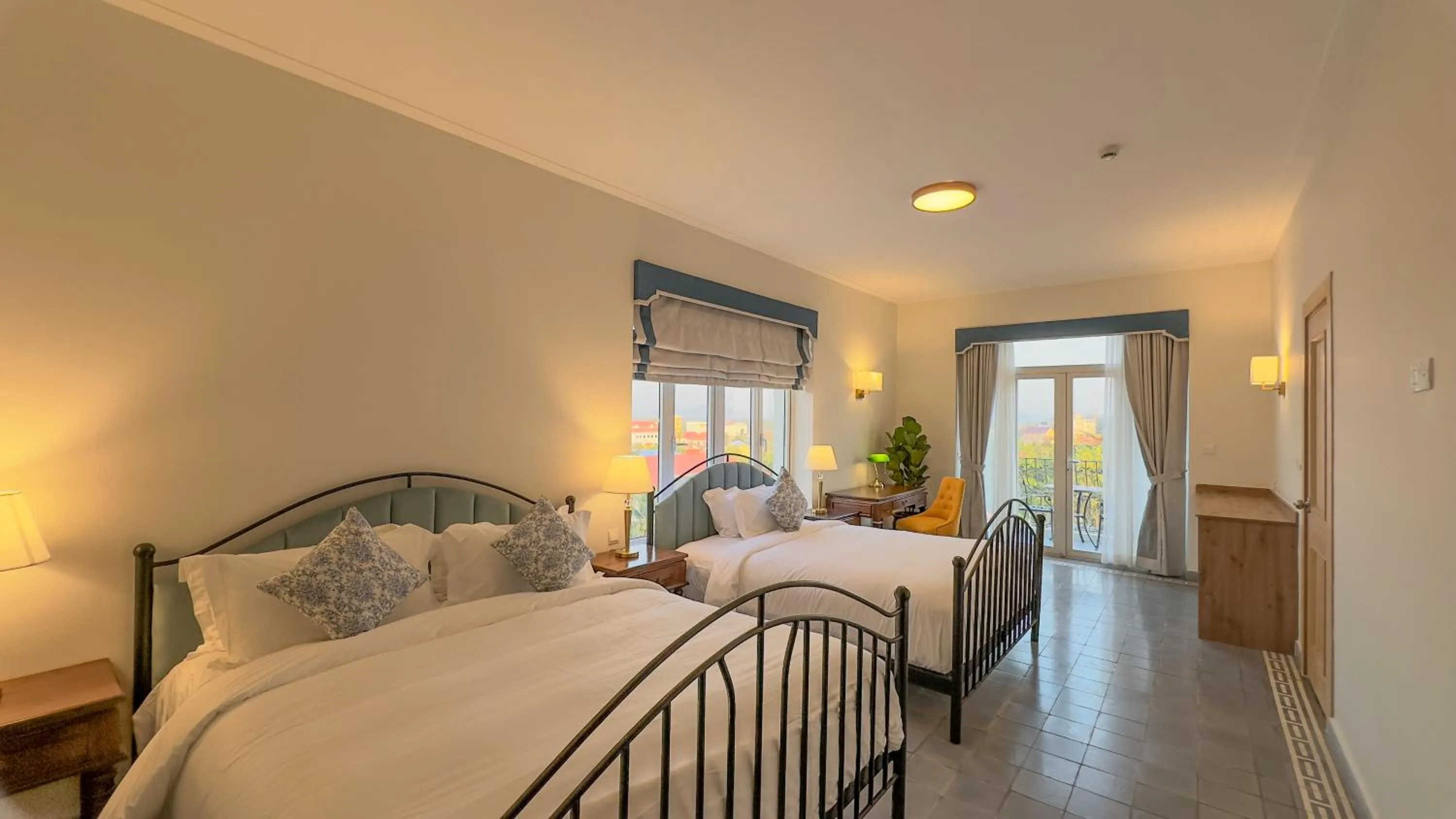 Family Suite with Balcony in Chateau Kampot