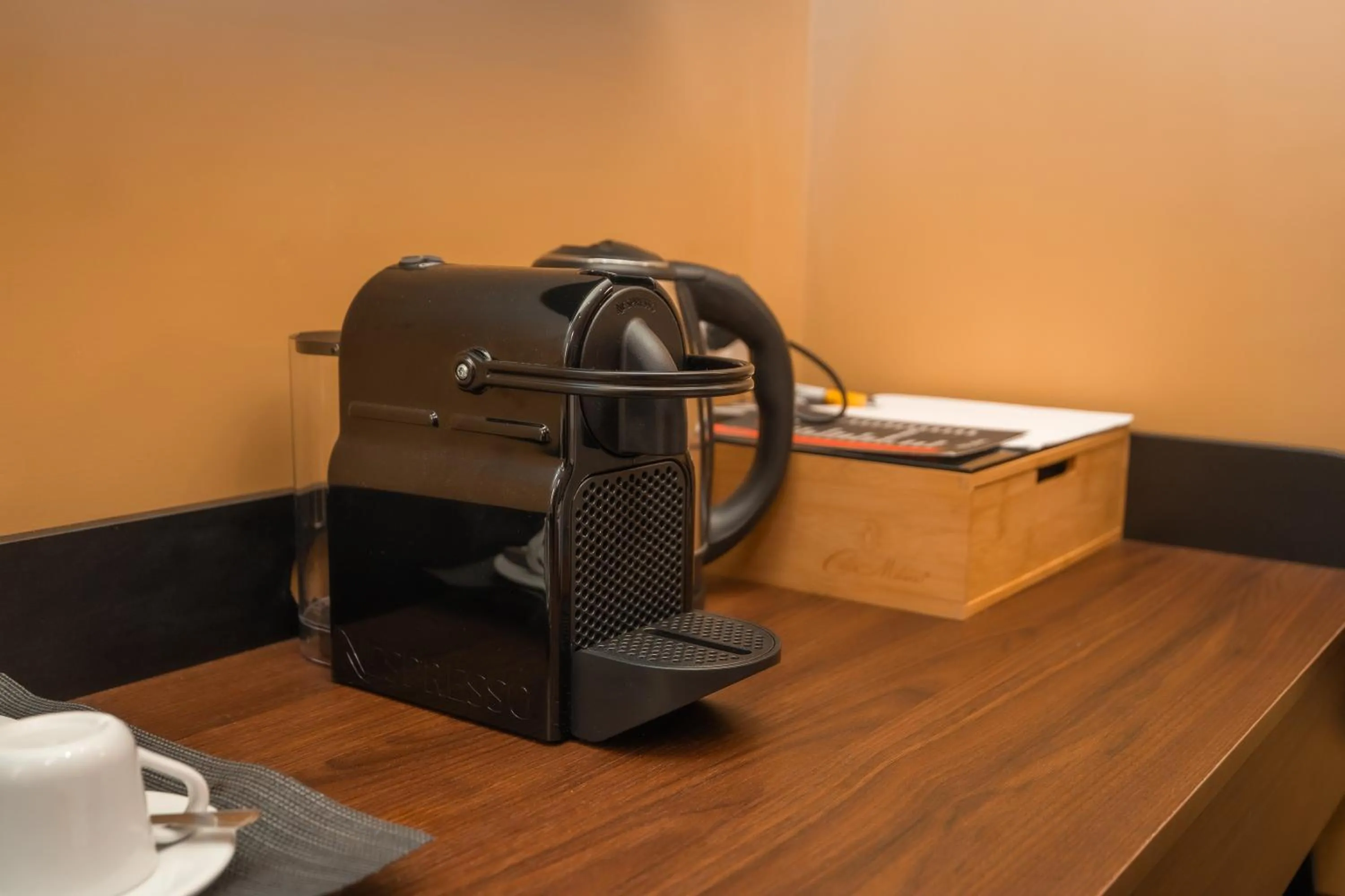 Noah Gate Hotel & Suites