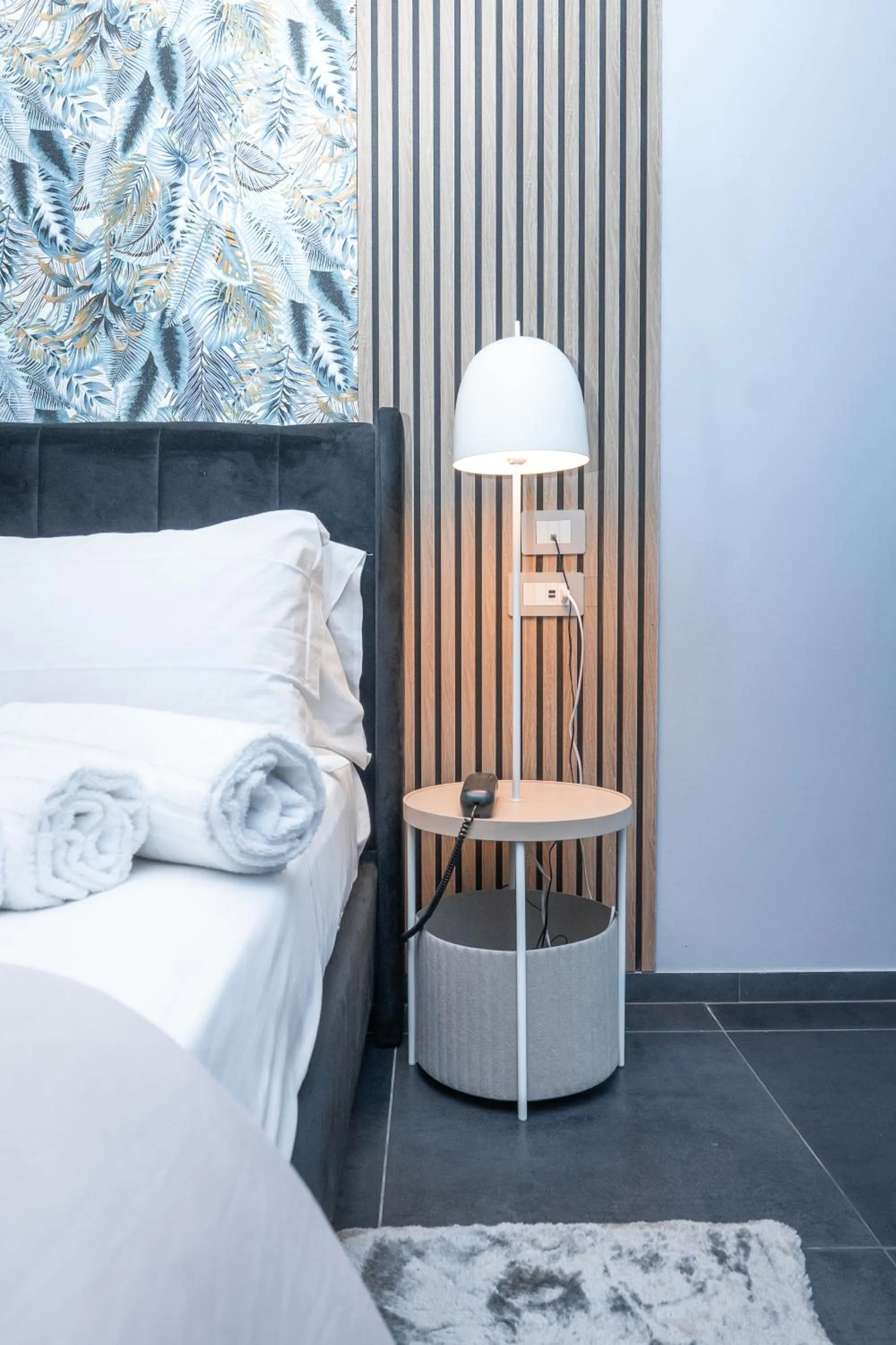 Bed in Noah Gate Hotel & Suites