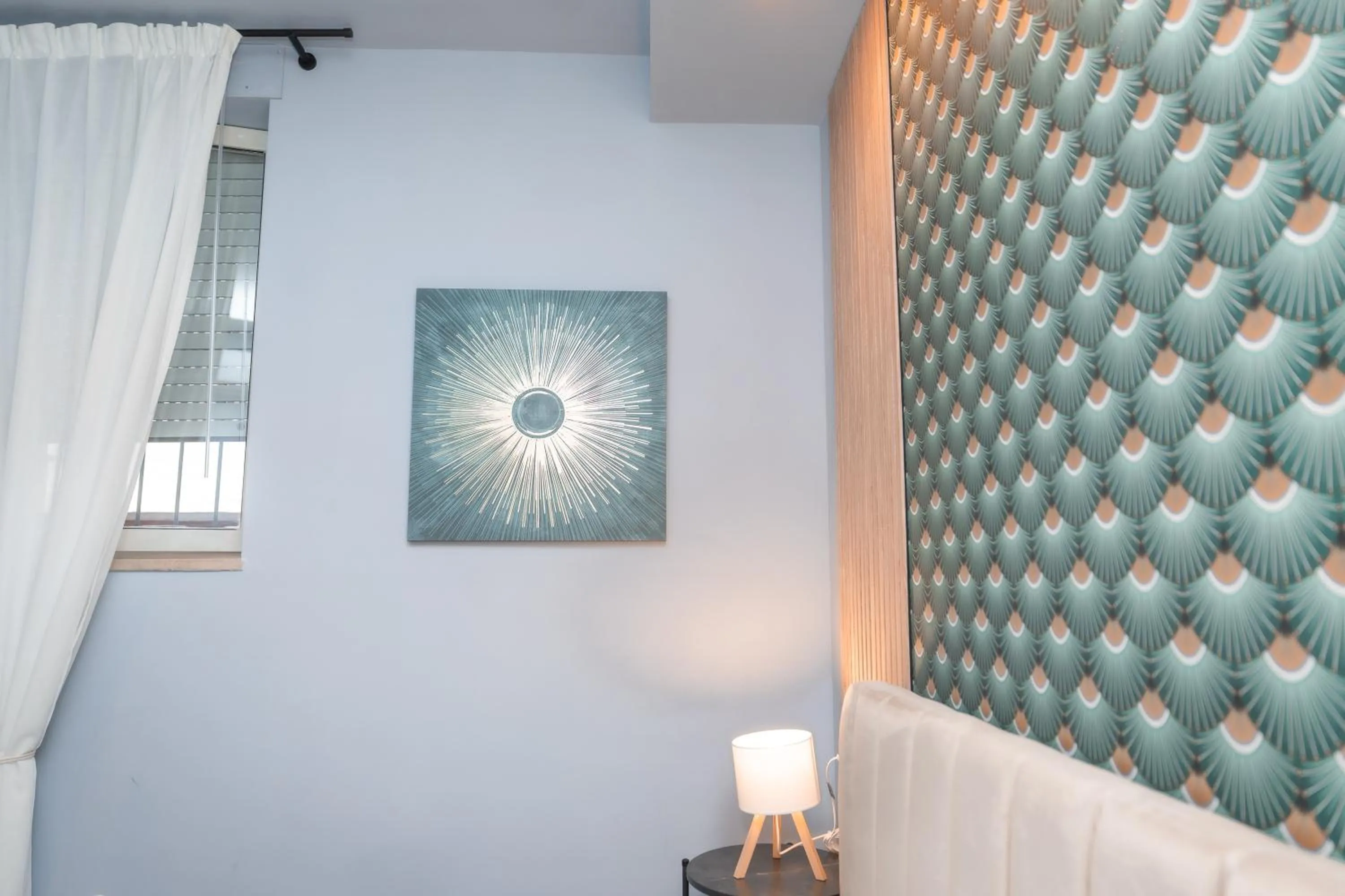 Noah Gate Hotel & Suites