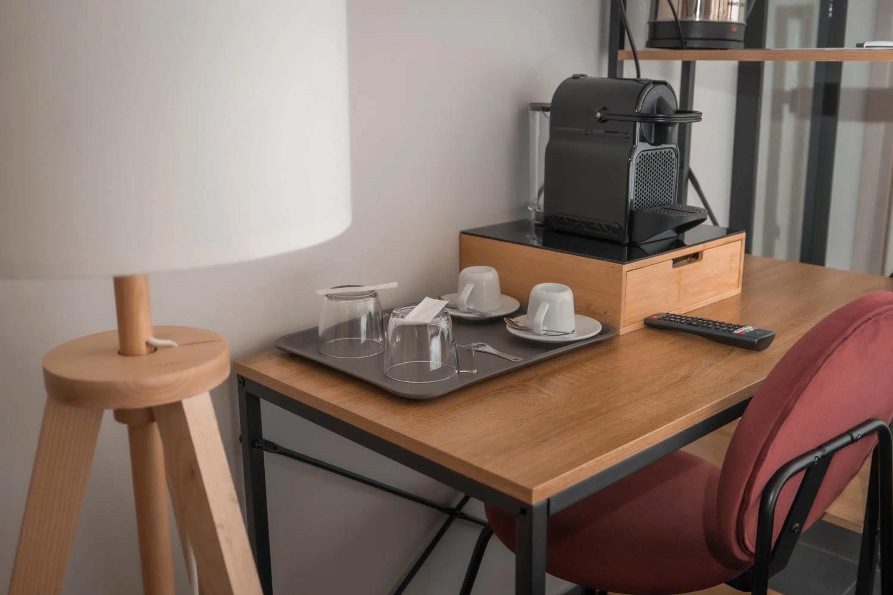 Noah Gate Hotel & Suites