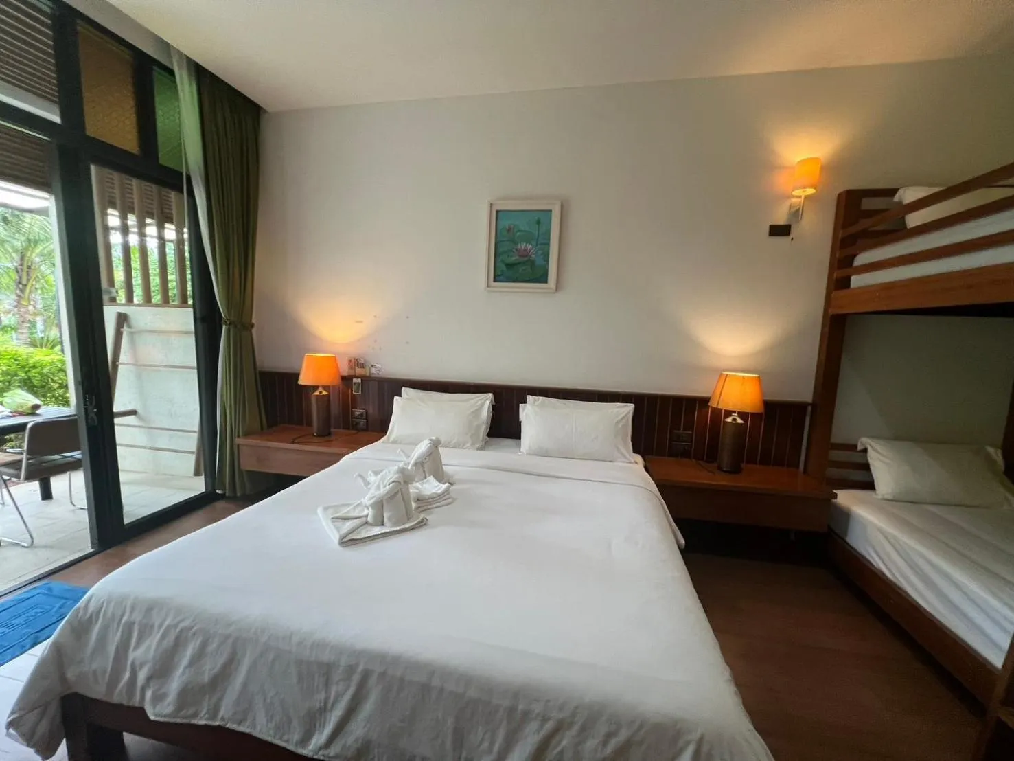 Photo of the whole room, Bed in K.B. Resort