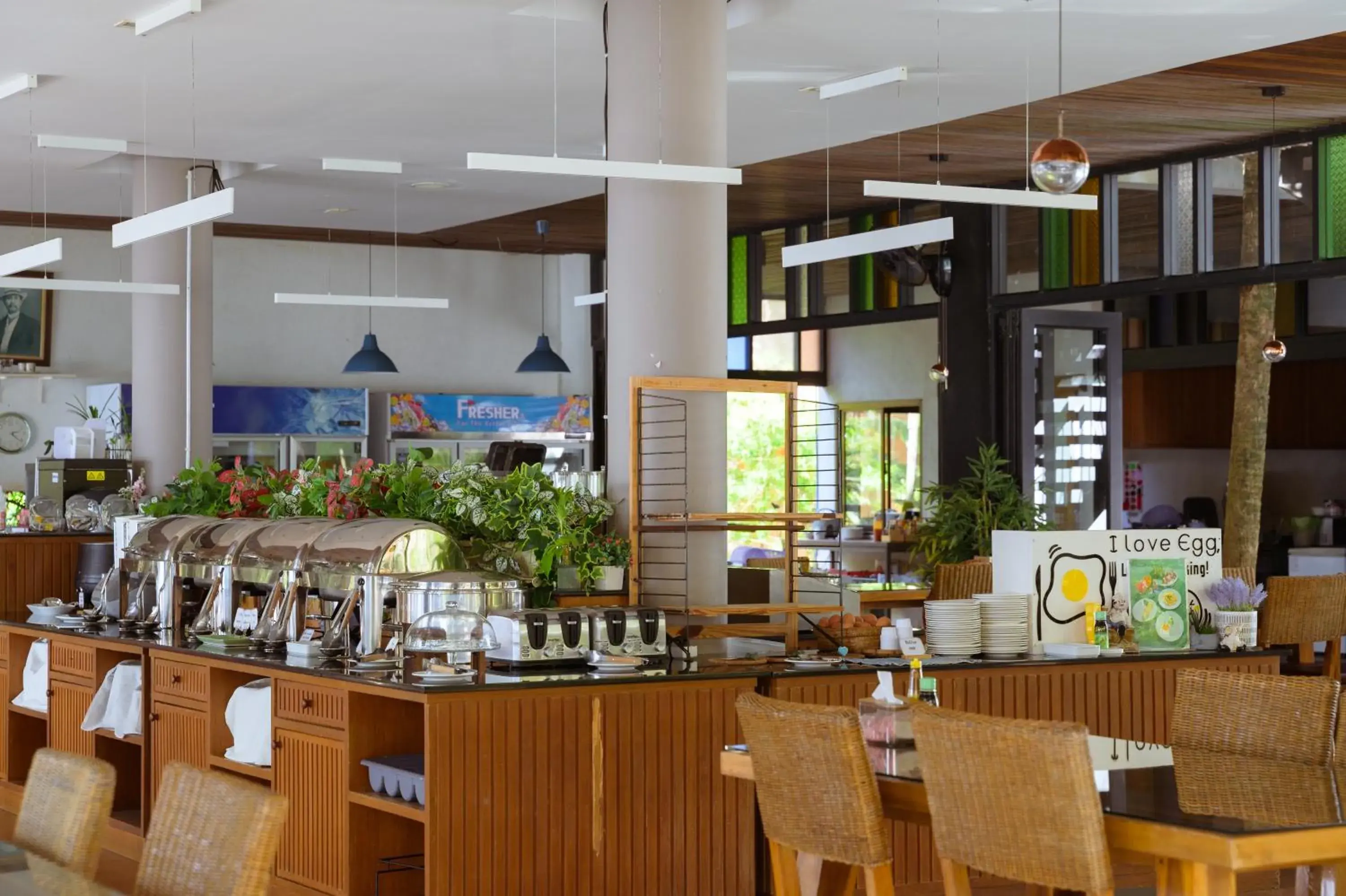 Restaurant/places to eat in K.B. Resort Restaurant/places to eat in K.B. Resort