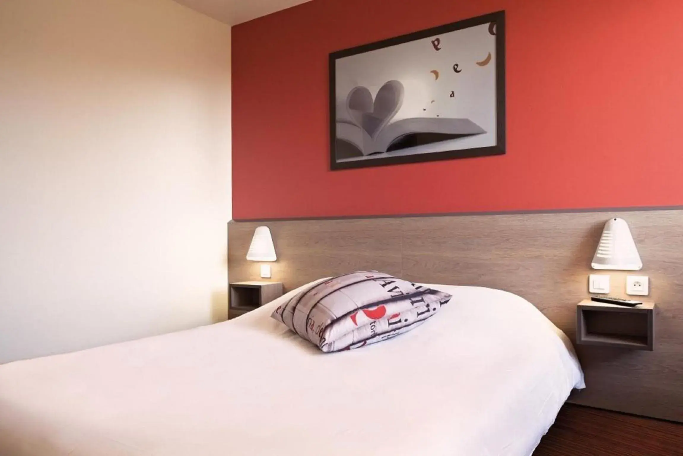 Double Room in Ace Hôtel Angers Double Room in Ace Hôtel Angers