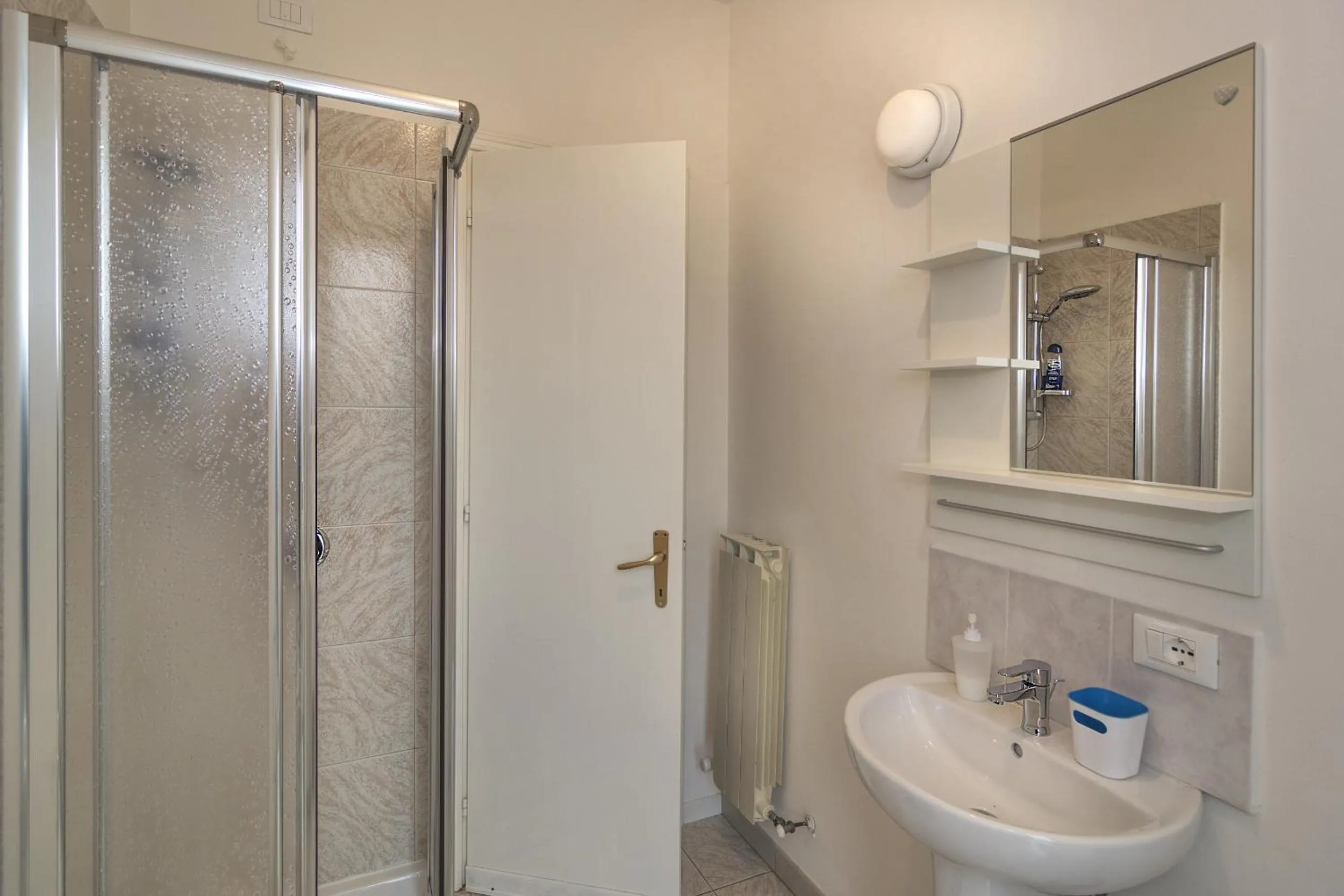 Shower in Affittacamere BB STEFY