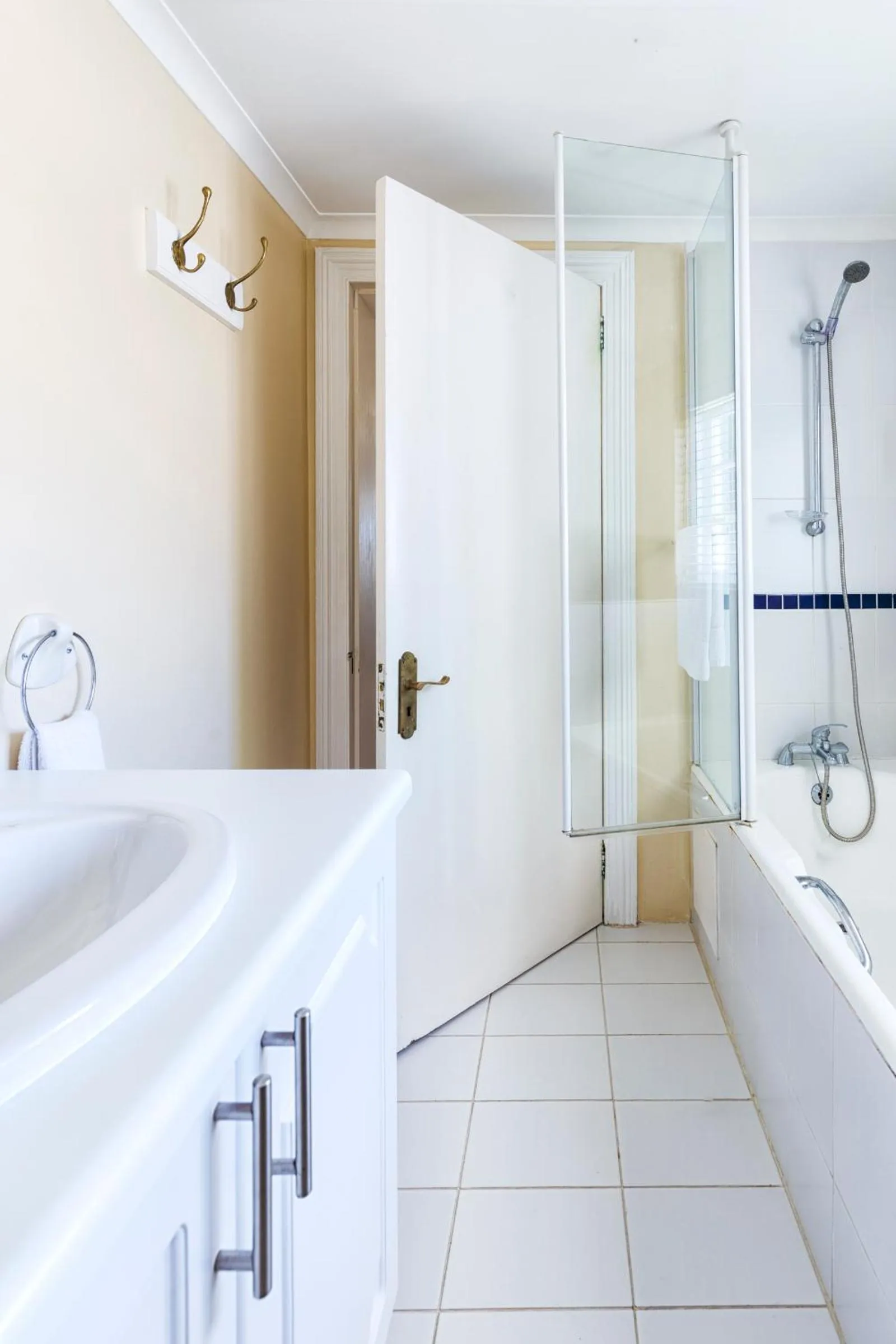 Toilet in Belvidere Manor Lagoonside Cottages
