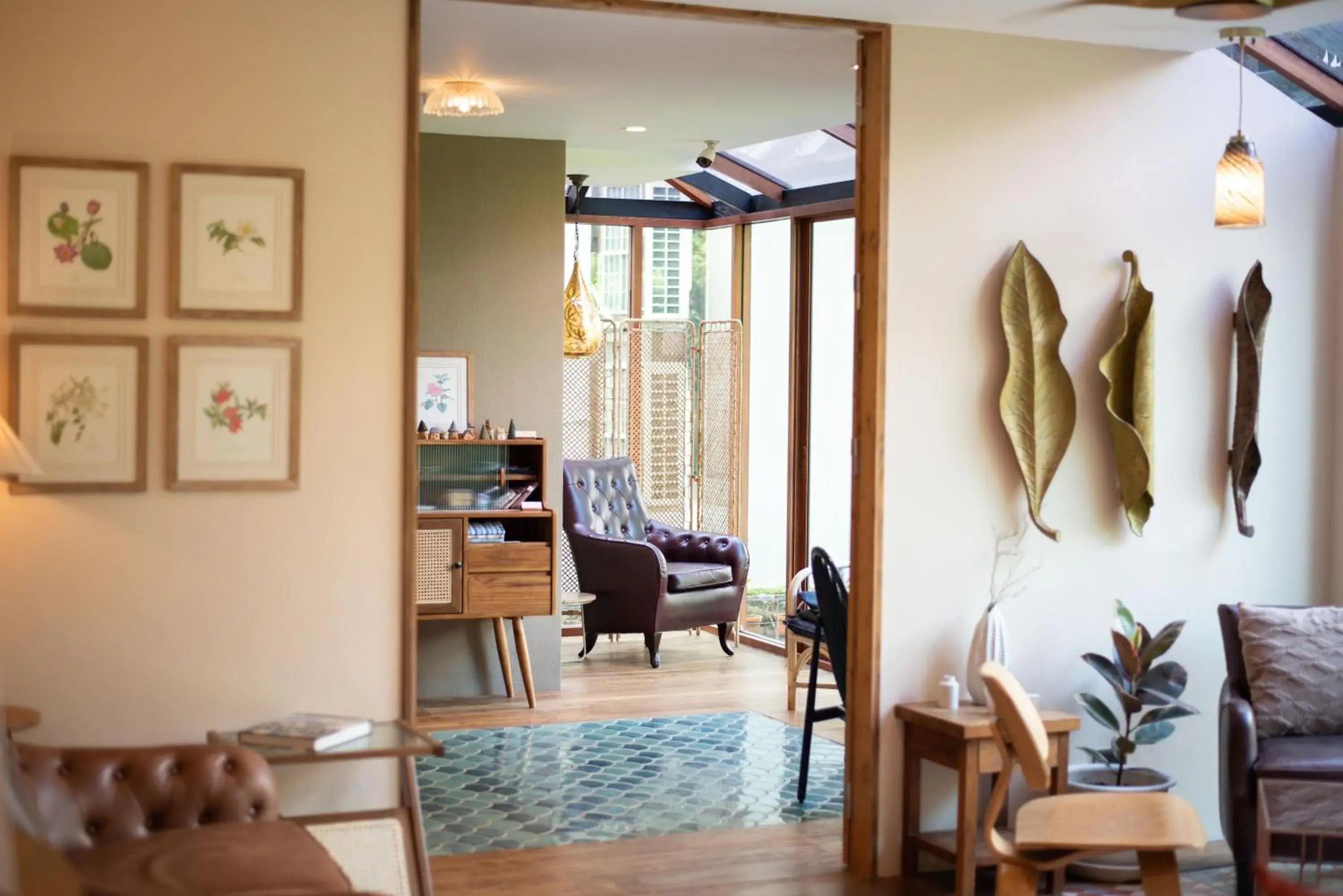 Restaurant/places to eat in Tints of Blue Hotel Restaurant/places to eat in Tints of Blue Hotel