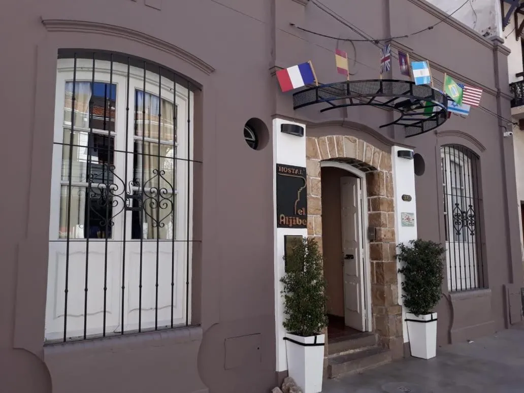 Facade/entrance in Hostal el Aljibe