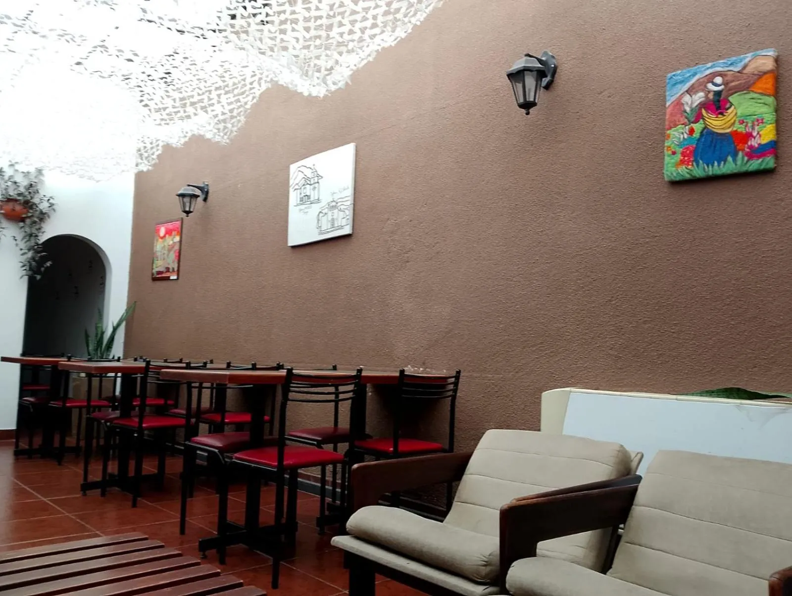 Property building in Hostal el Aljibe