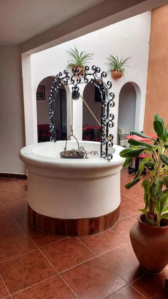 Property building in Hostal el Aljibe