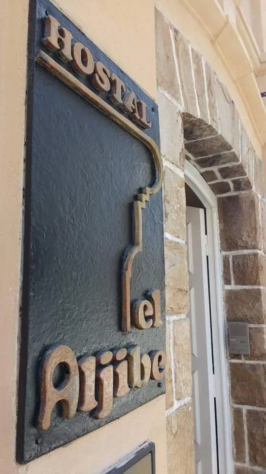 Property logo or sign in Hostal el Aljibe