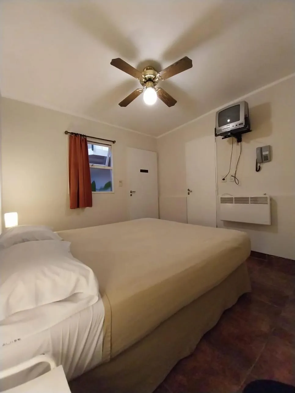 Bed in Hostal el Aljibe