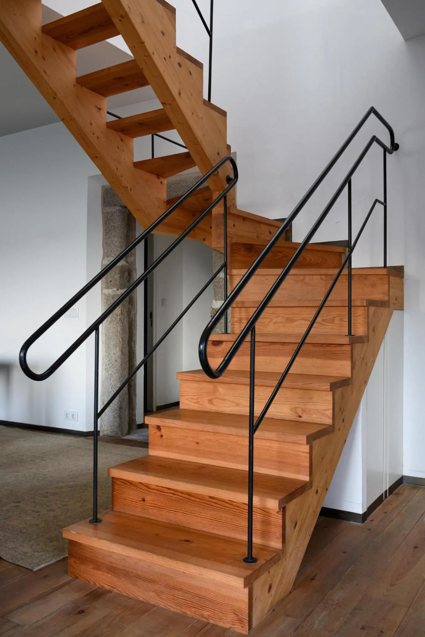 Property building in Condes de Azevedo Palace Apartments