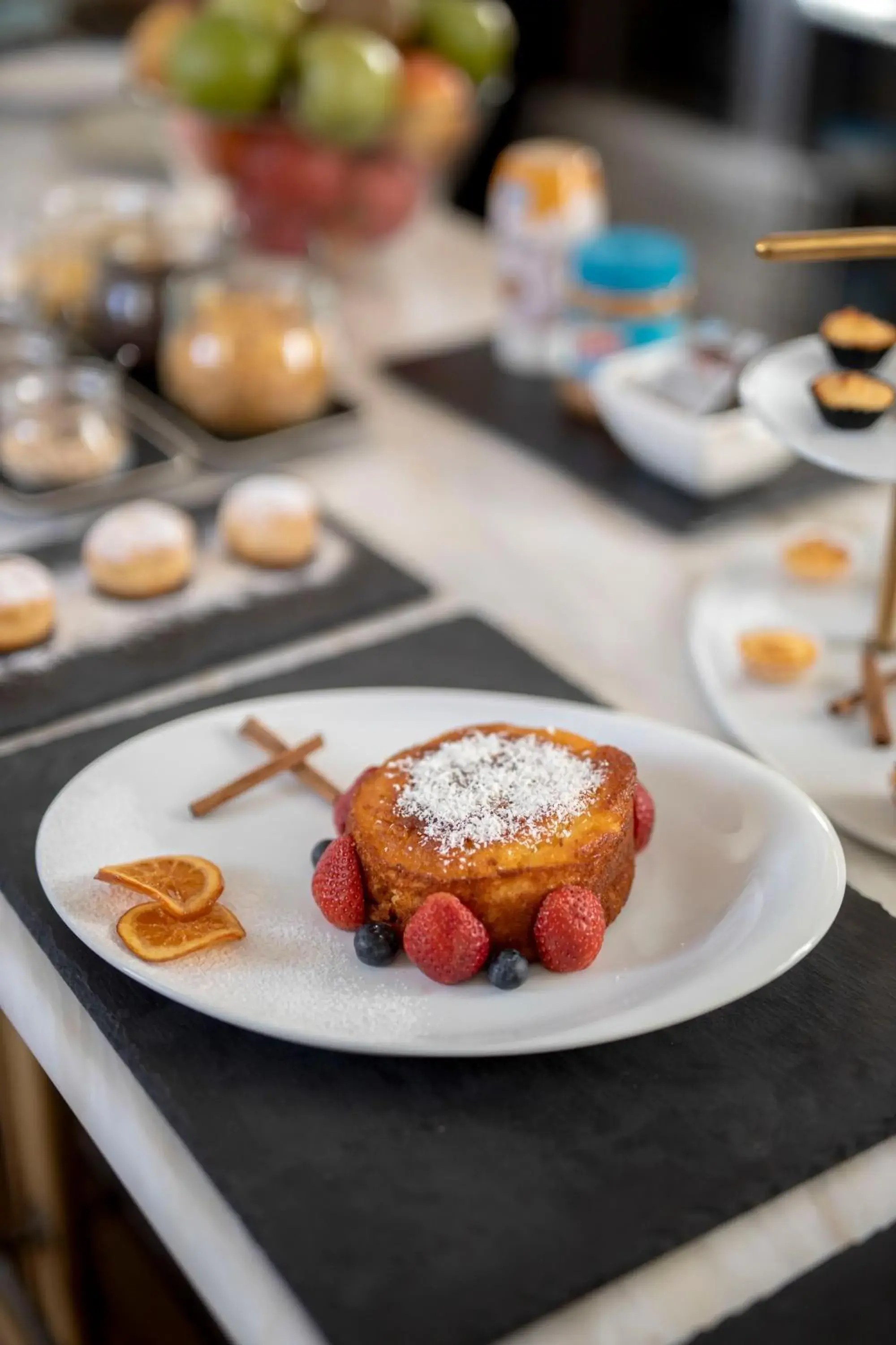 Breakfast in Condes de Azevedo Palace Apartments Breakfast in Condes de Azevedo Palace Apartments