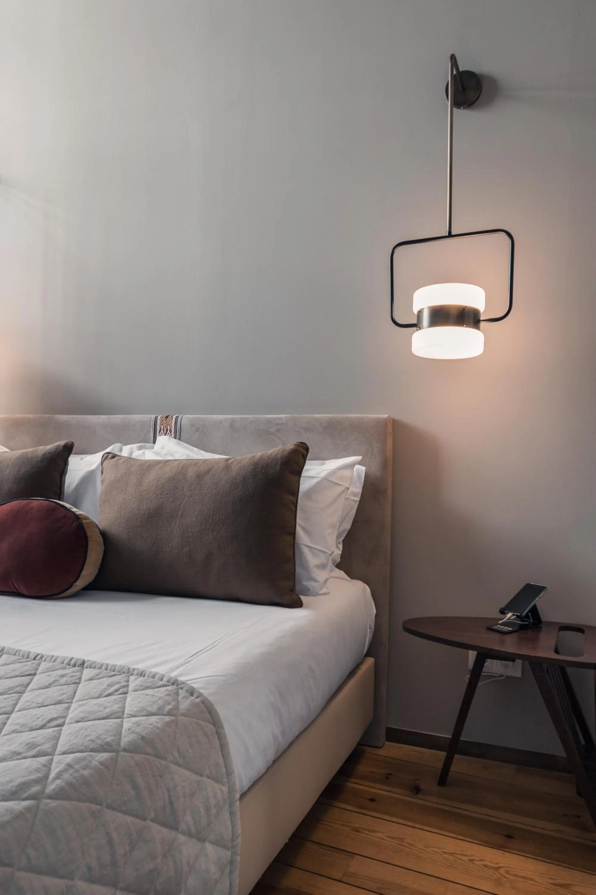 Bed in Condes de Azevedo Palace Apartments