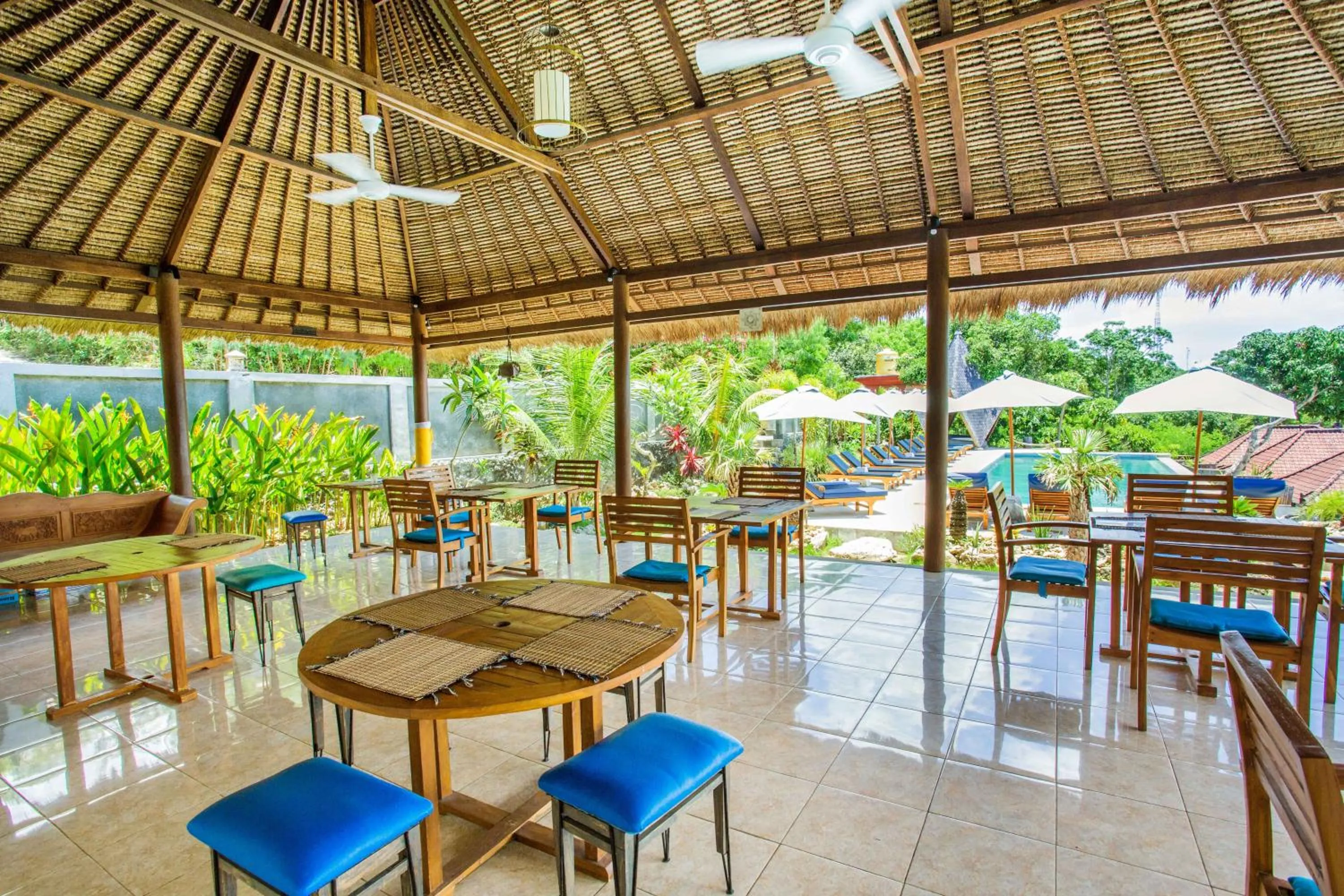 Restaurant/places to eat in Bukit Taman Cottages