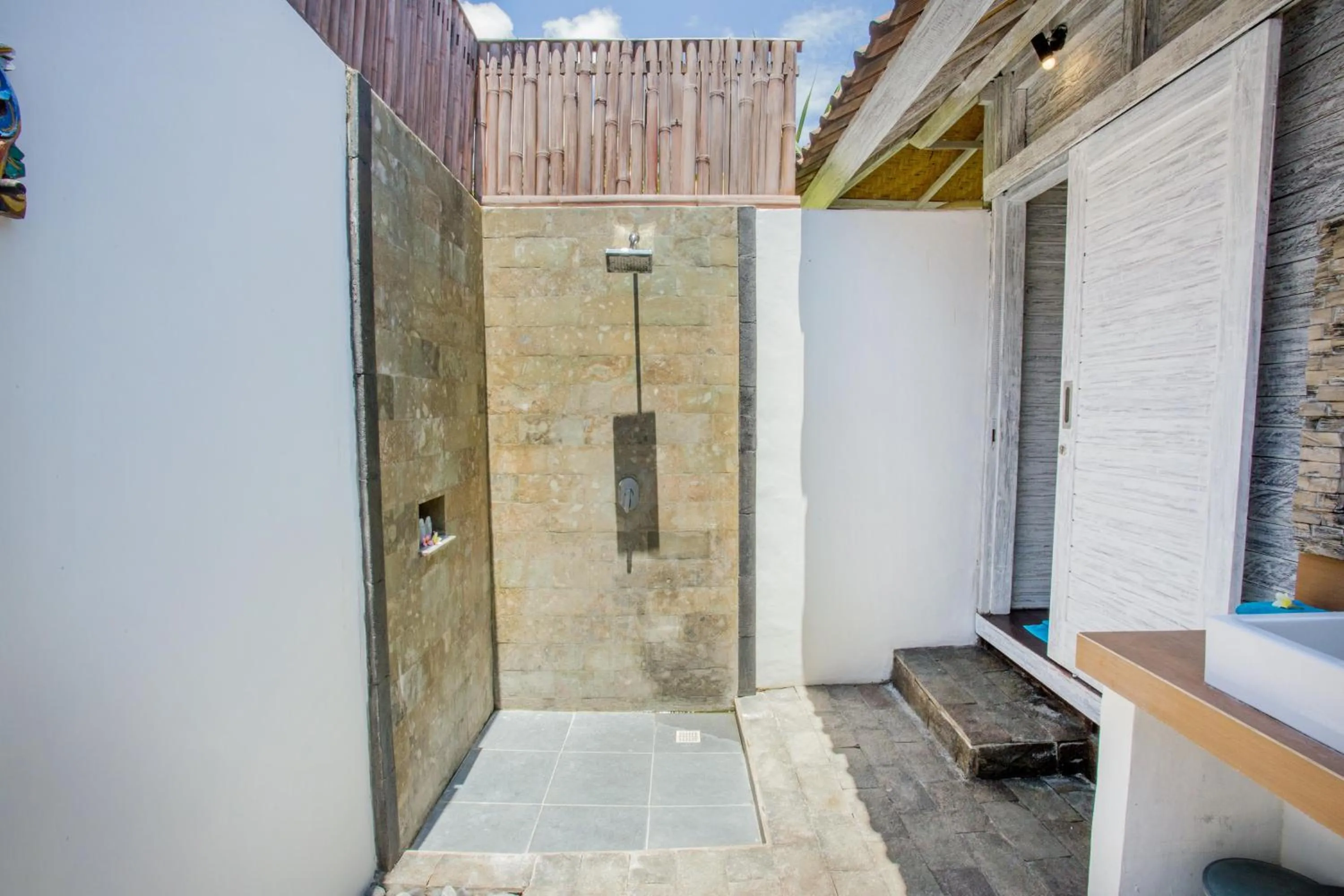 Shower in Bukit Taman Cottages