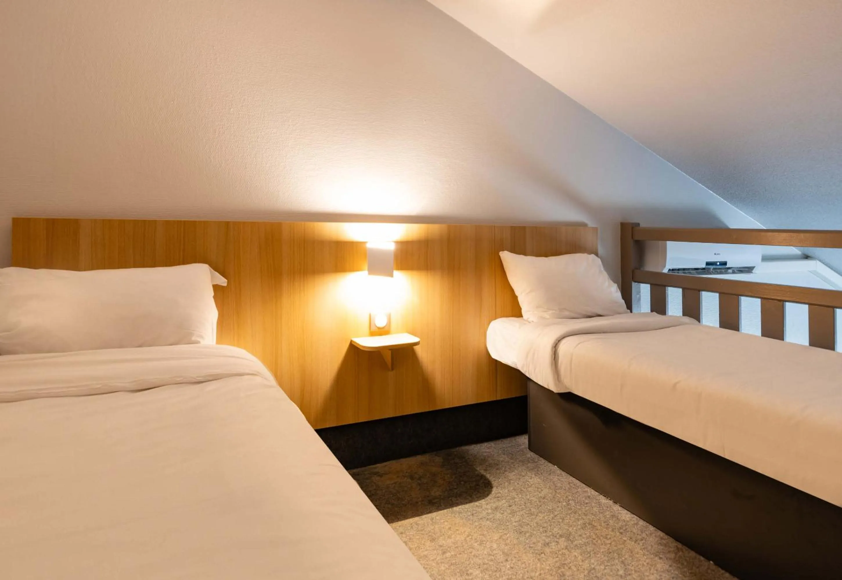 Bedroom, Bed in B&B HOTEL Valence Nord