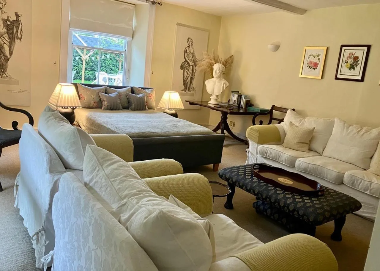 Bedroom, Bed in Grange Farm