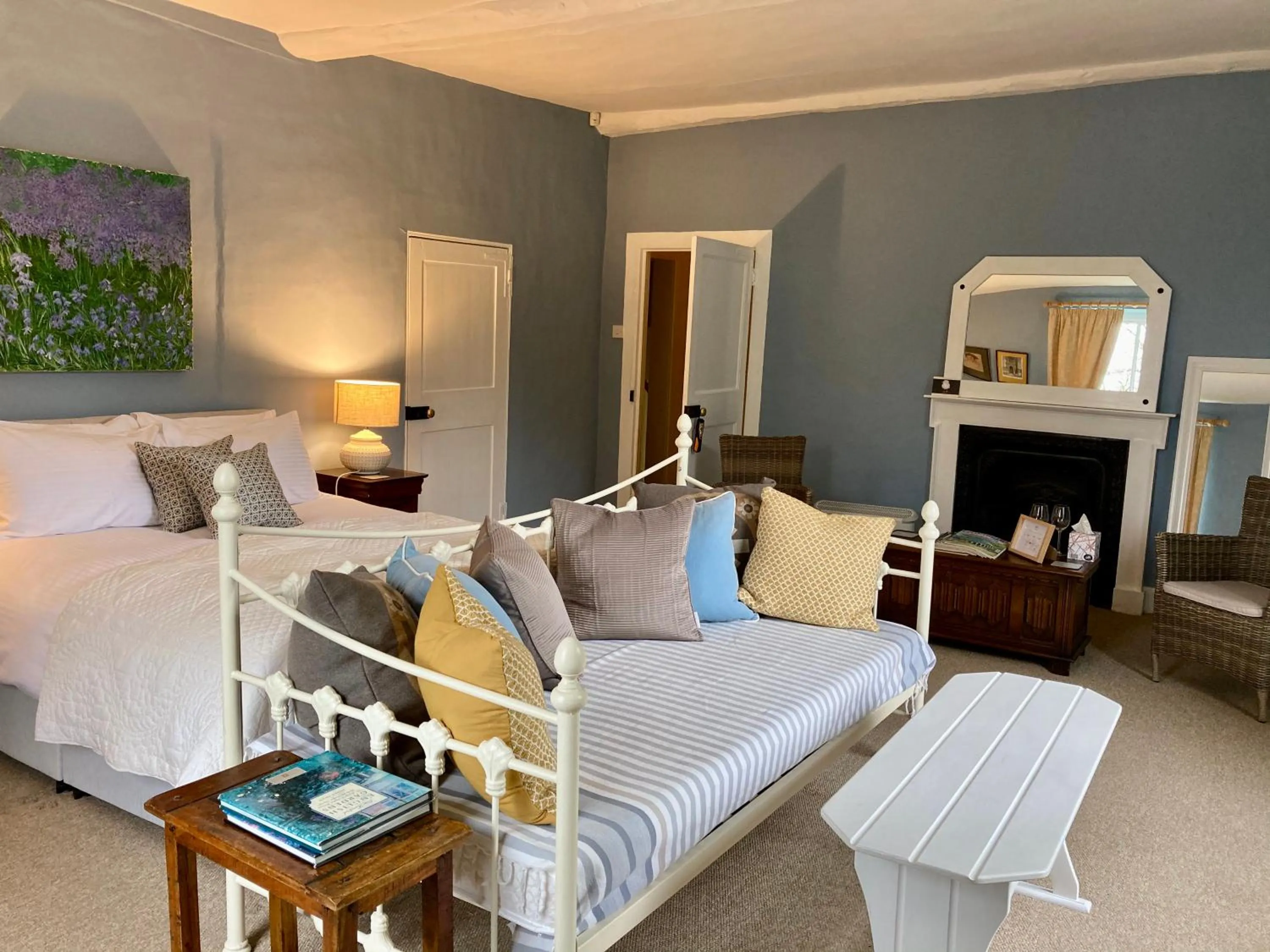 Bedroom, Bed in Grange Farm