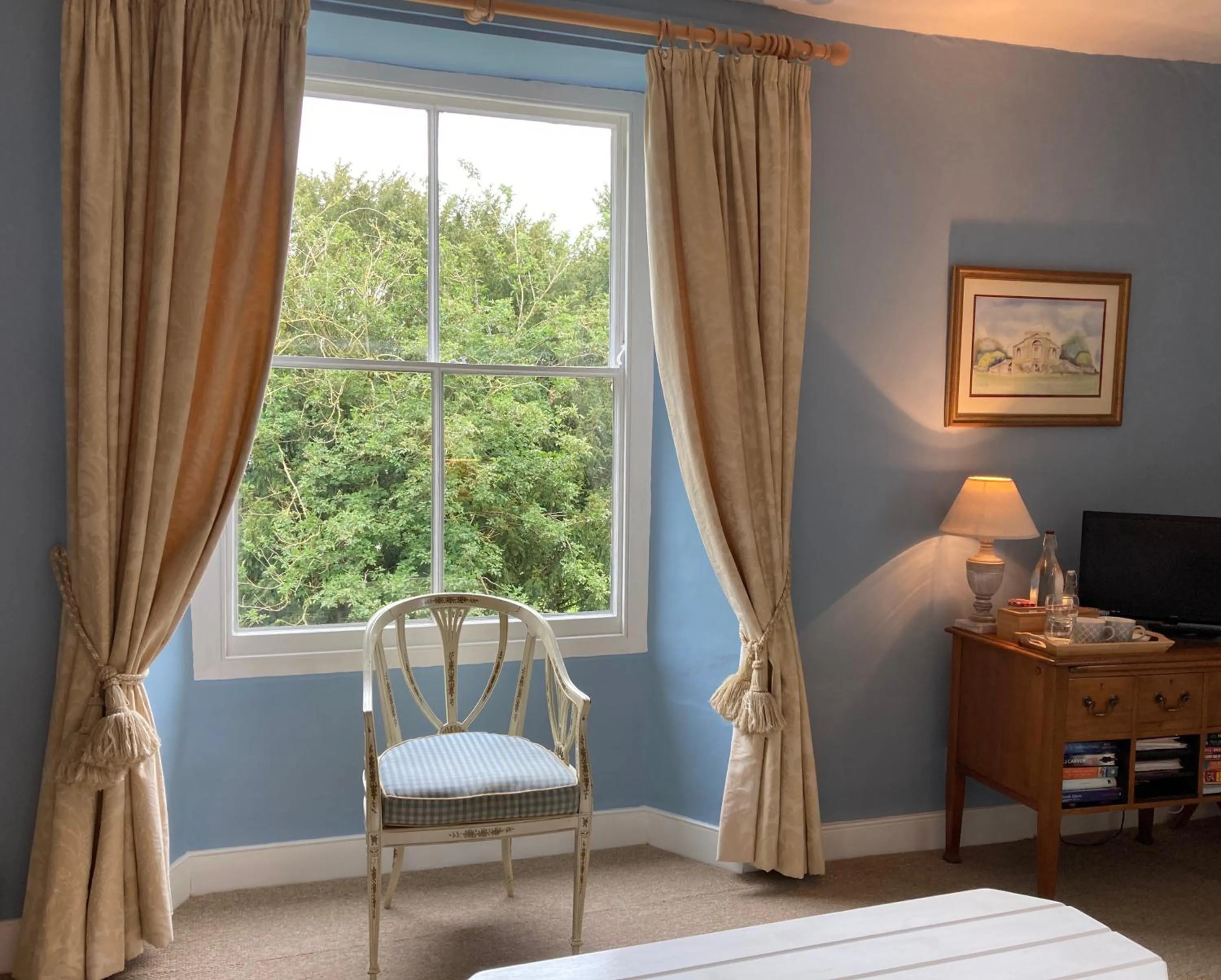Bedroom, Bed in Grange Farm