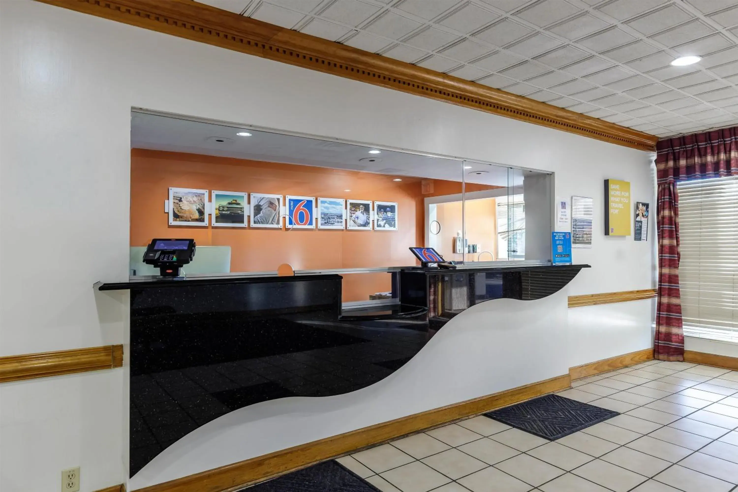 Lobby or reception in Motel 6-Dumfries, VA Lobby or reception in Motel 6-Dumfries, VA