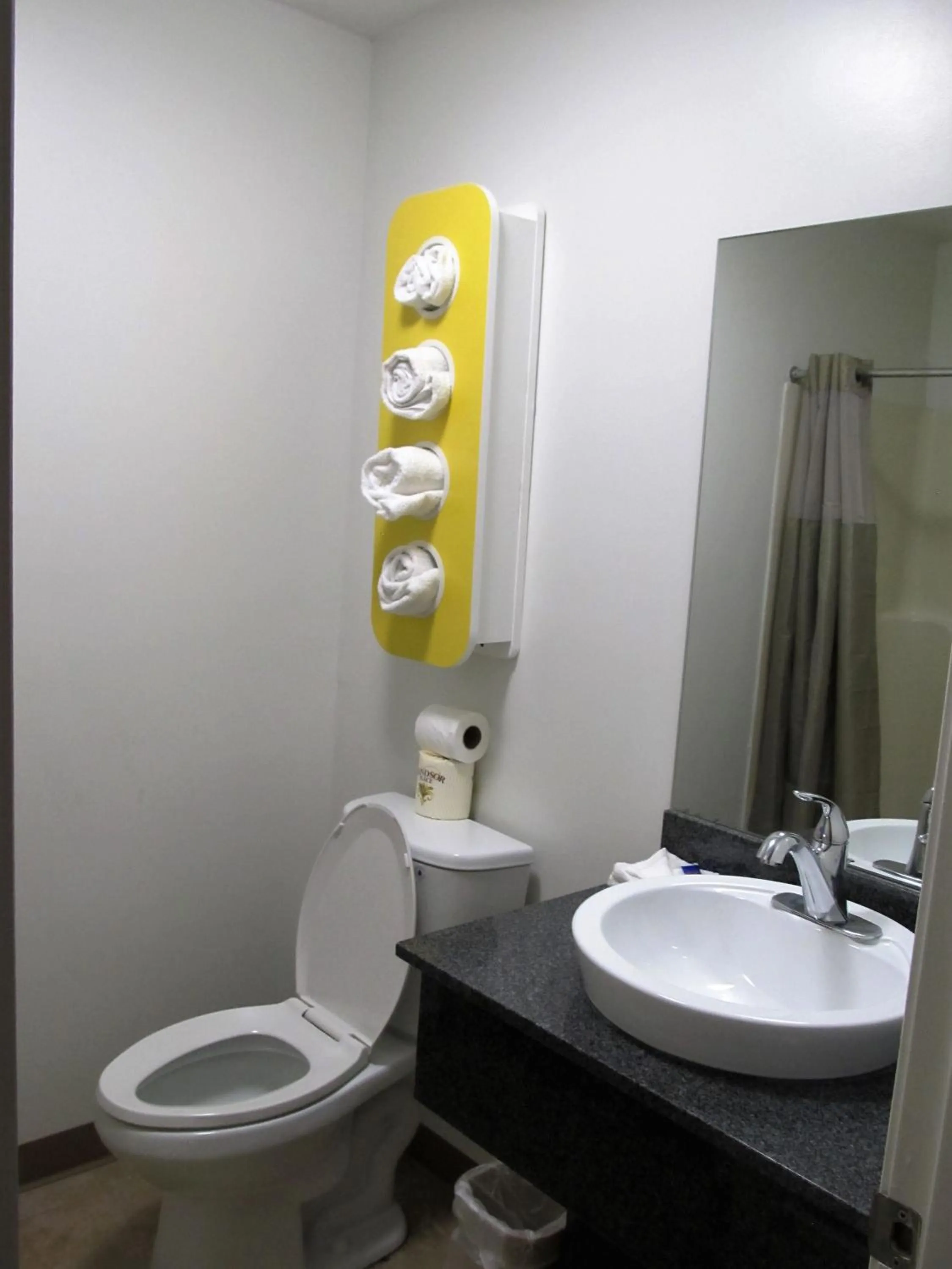 Staff in Motel 6-Augusta, GA - Fort Gordon