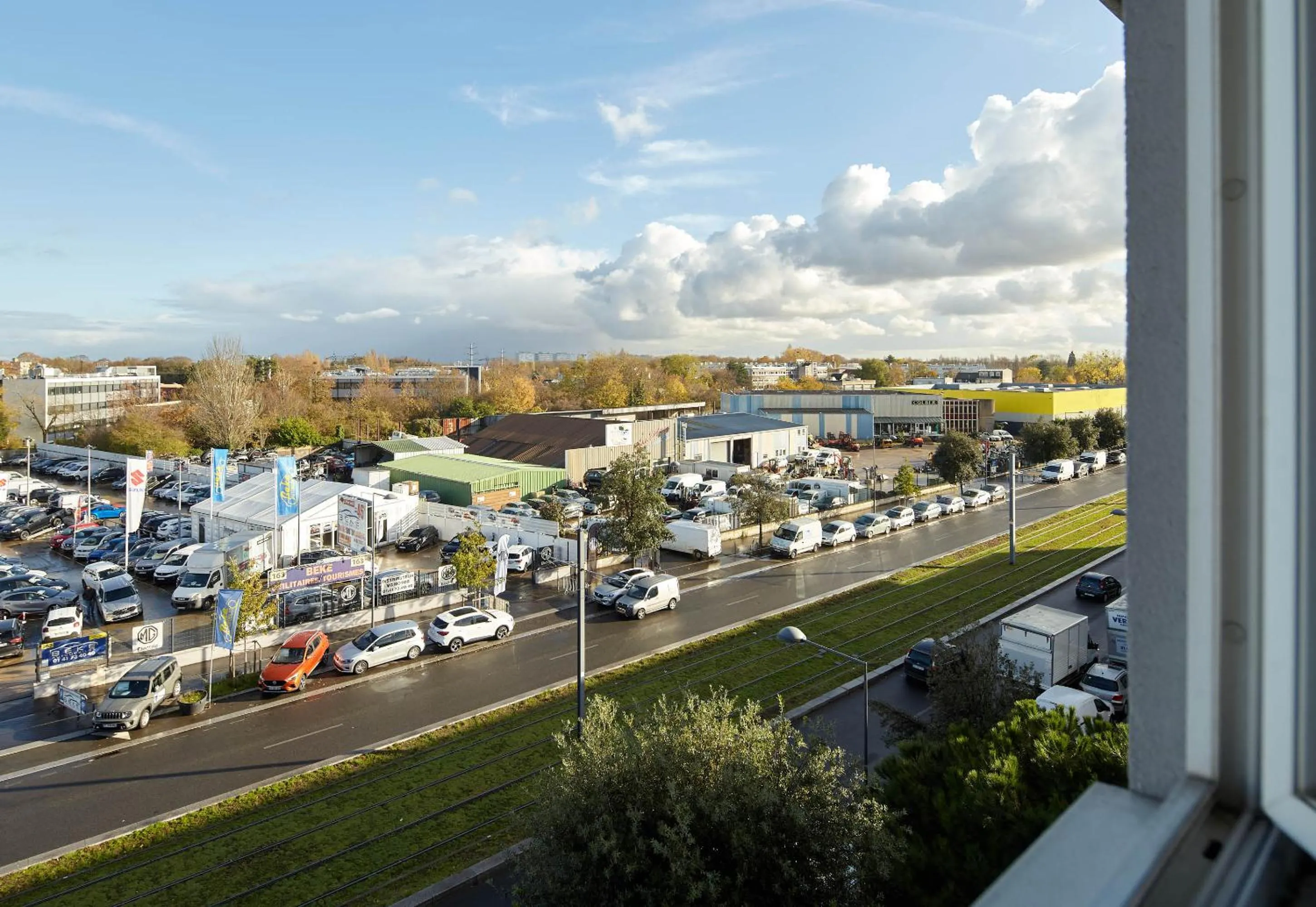 City view in B&B HOTEL Orly Chevilly-Larue - Nationale 7