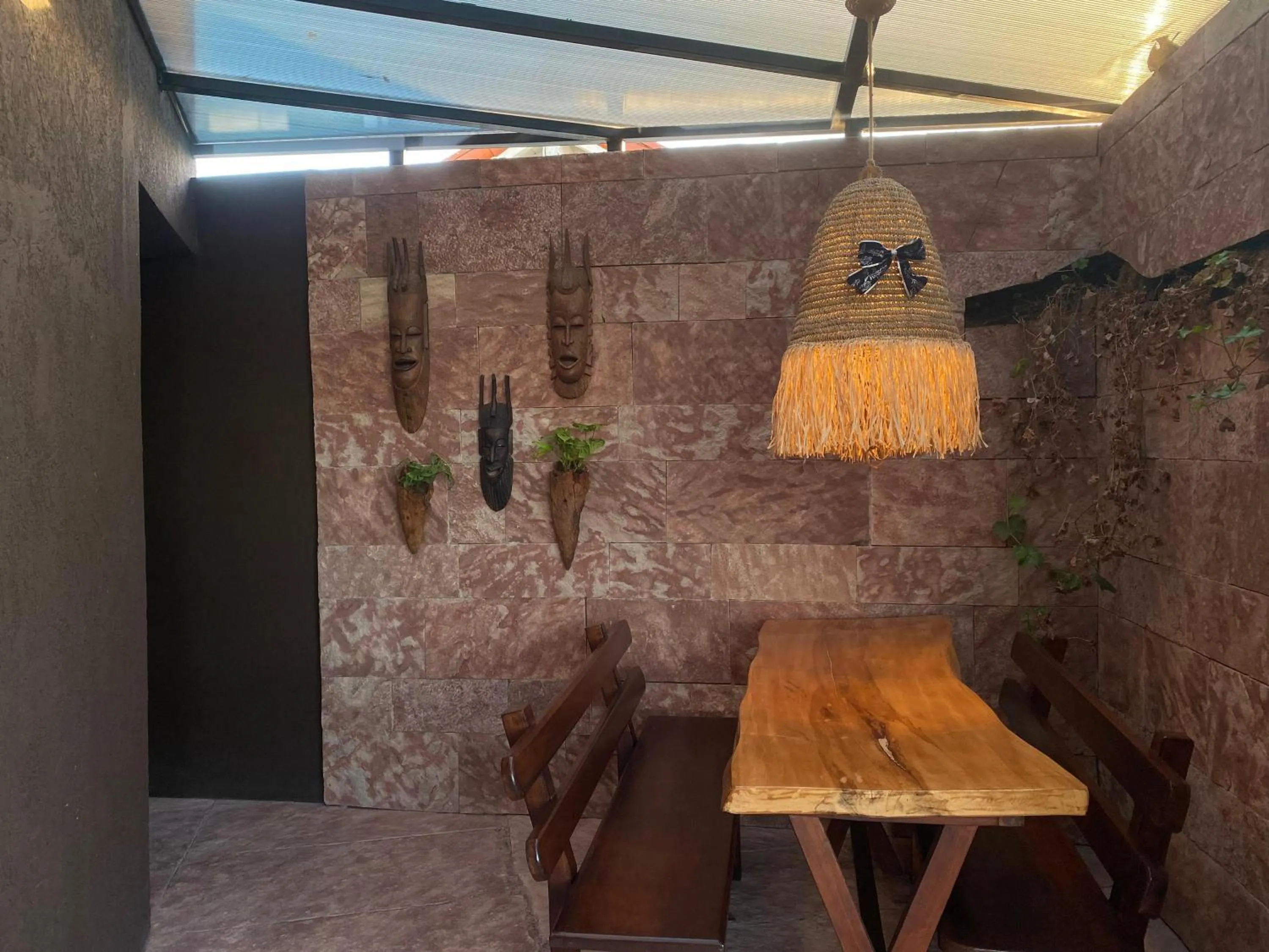 EZE Inn Boutique Hotel