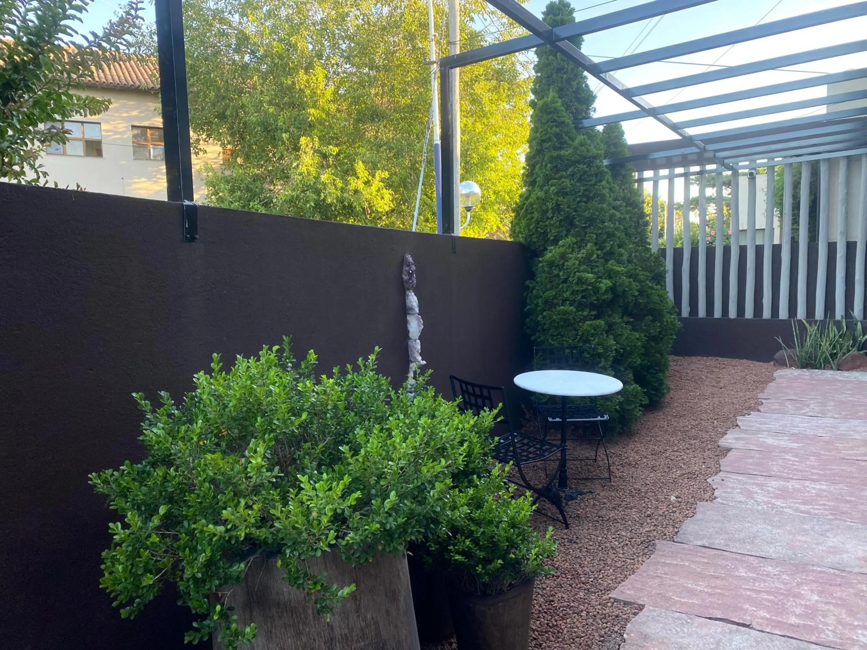 EZE Inn Boutique Hotel