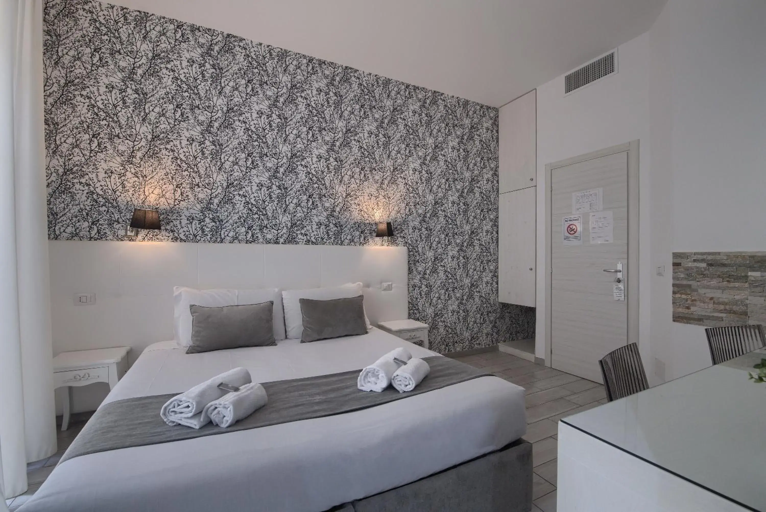 Bed in Vatican Tourist Inn Bed in Vatican Tourist Inn