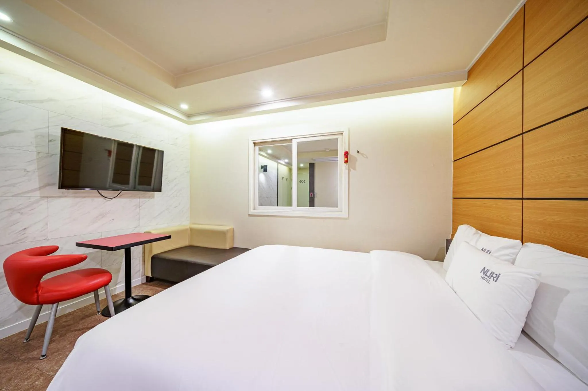 Bed in Busan Gwangalli Nuri Hotel