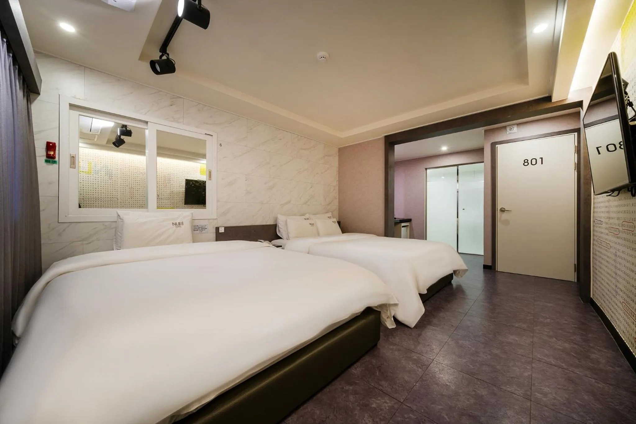 Bed in Busan Gwangalli Nuri Hotel