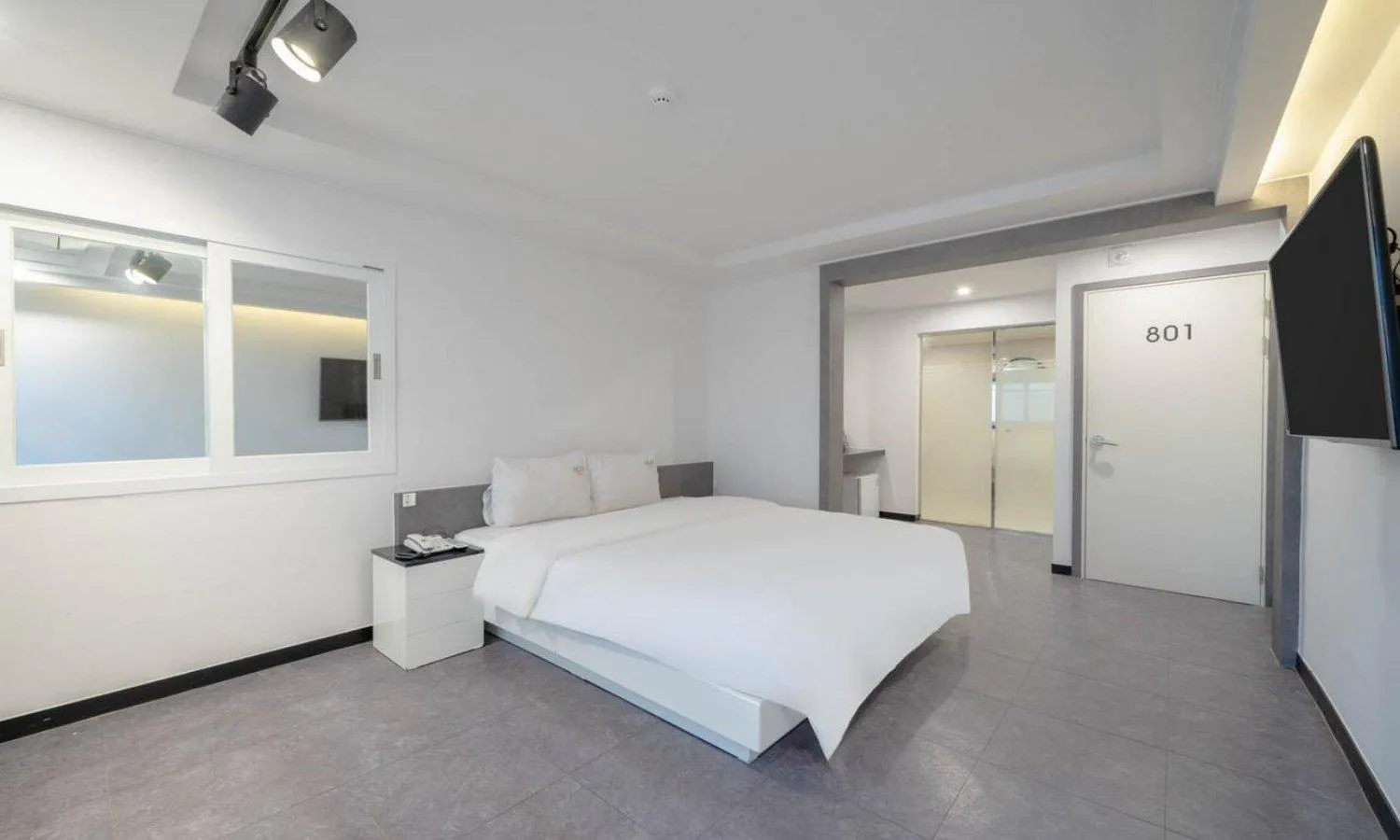 Bedroom, Bed in Busan Gwangalli Nuri Hotel