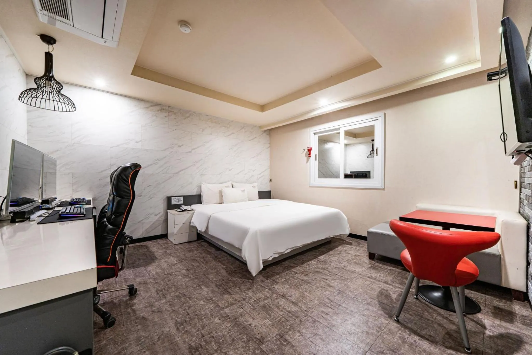 Bed in Busan Gwangalli Nuri Hotel