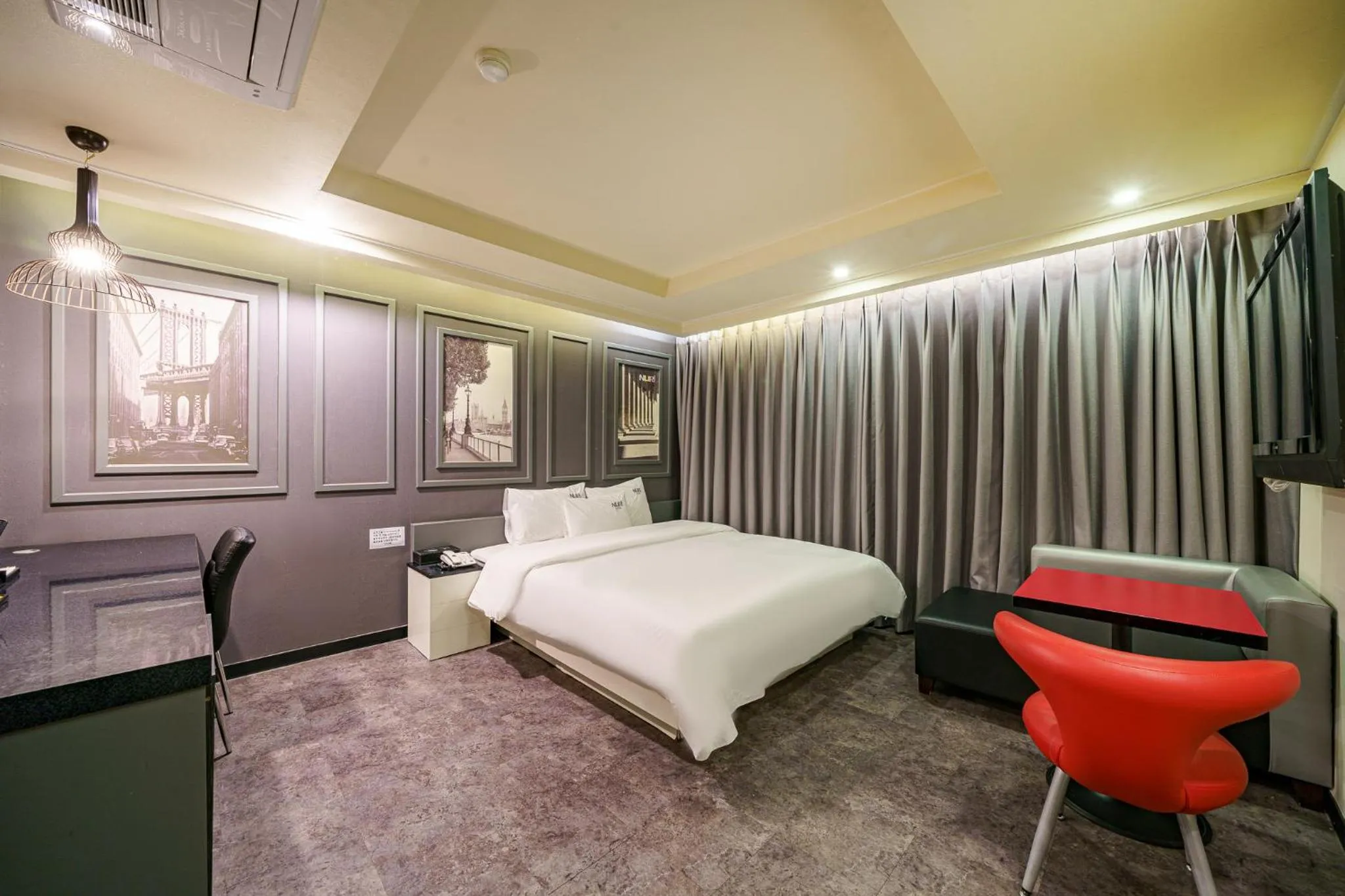 Bed in Busan Gwangalli Nuri Hotel