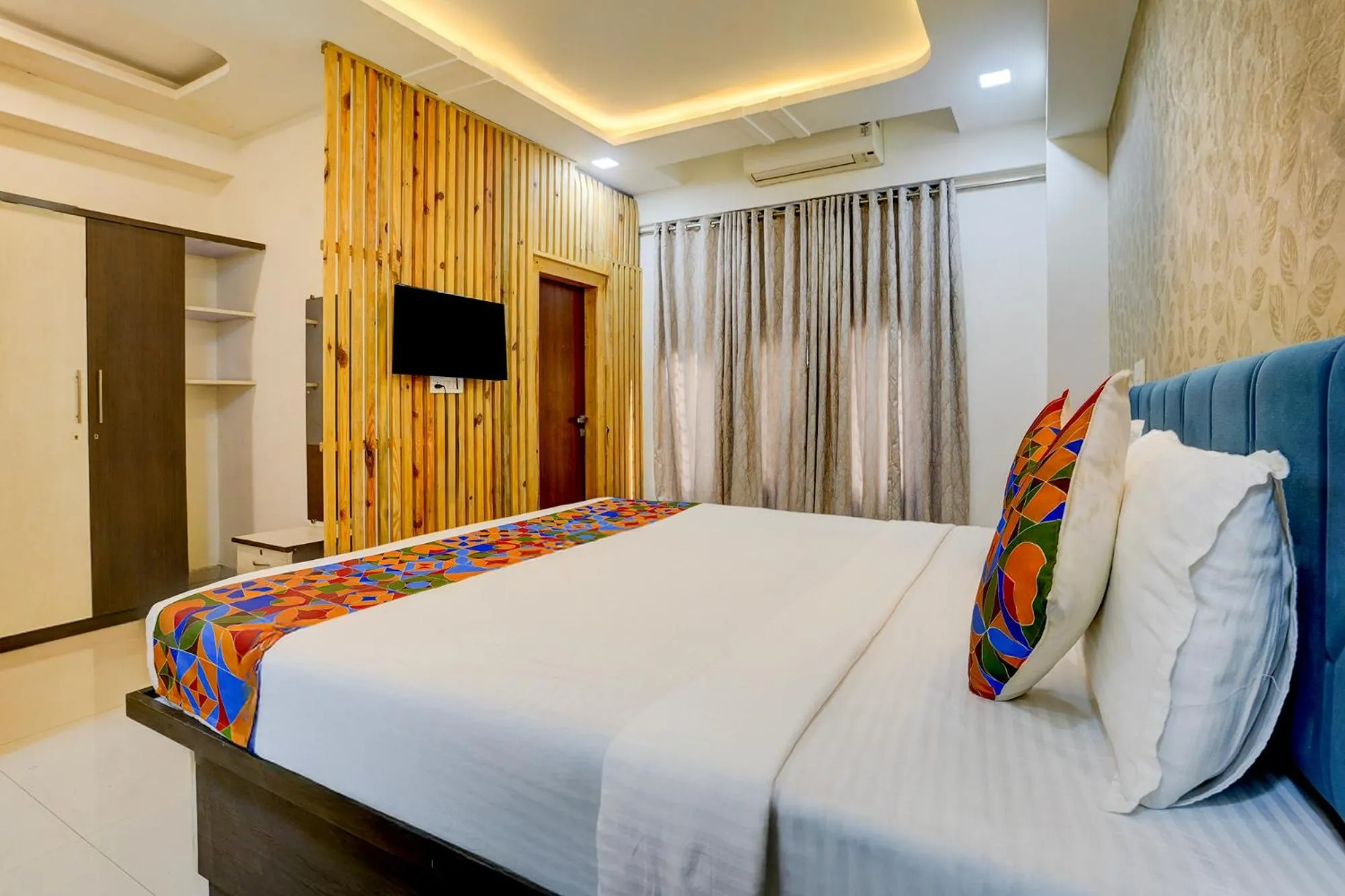 Bed in Via Blissful Stays