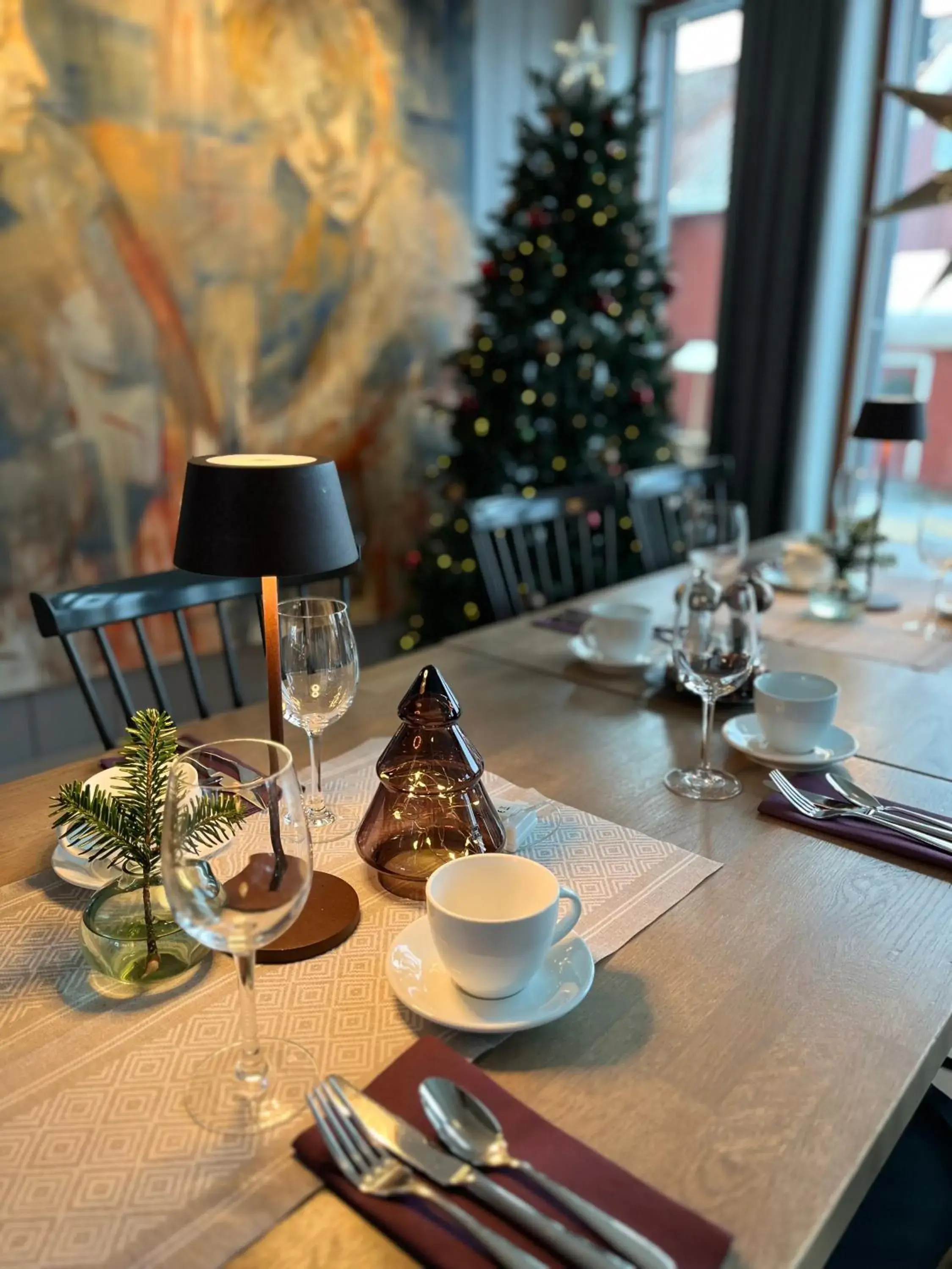 Restaurant/places to eat in Granavolden Hotel & Gjæstgiveri Restaurant/places to eat in Granavolden Hotel & Gjæstgiveri