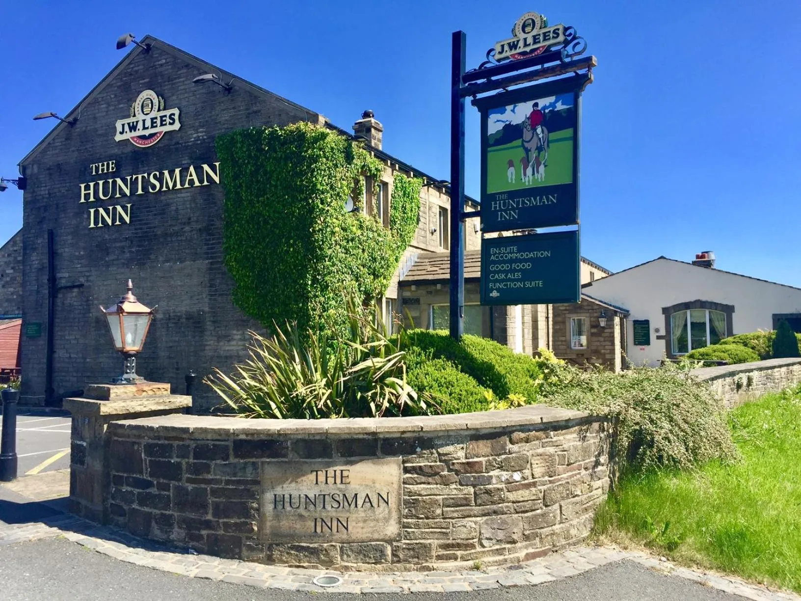 Property building in The Huntsman Inn