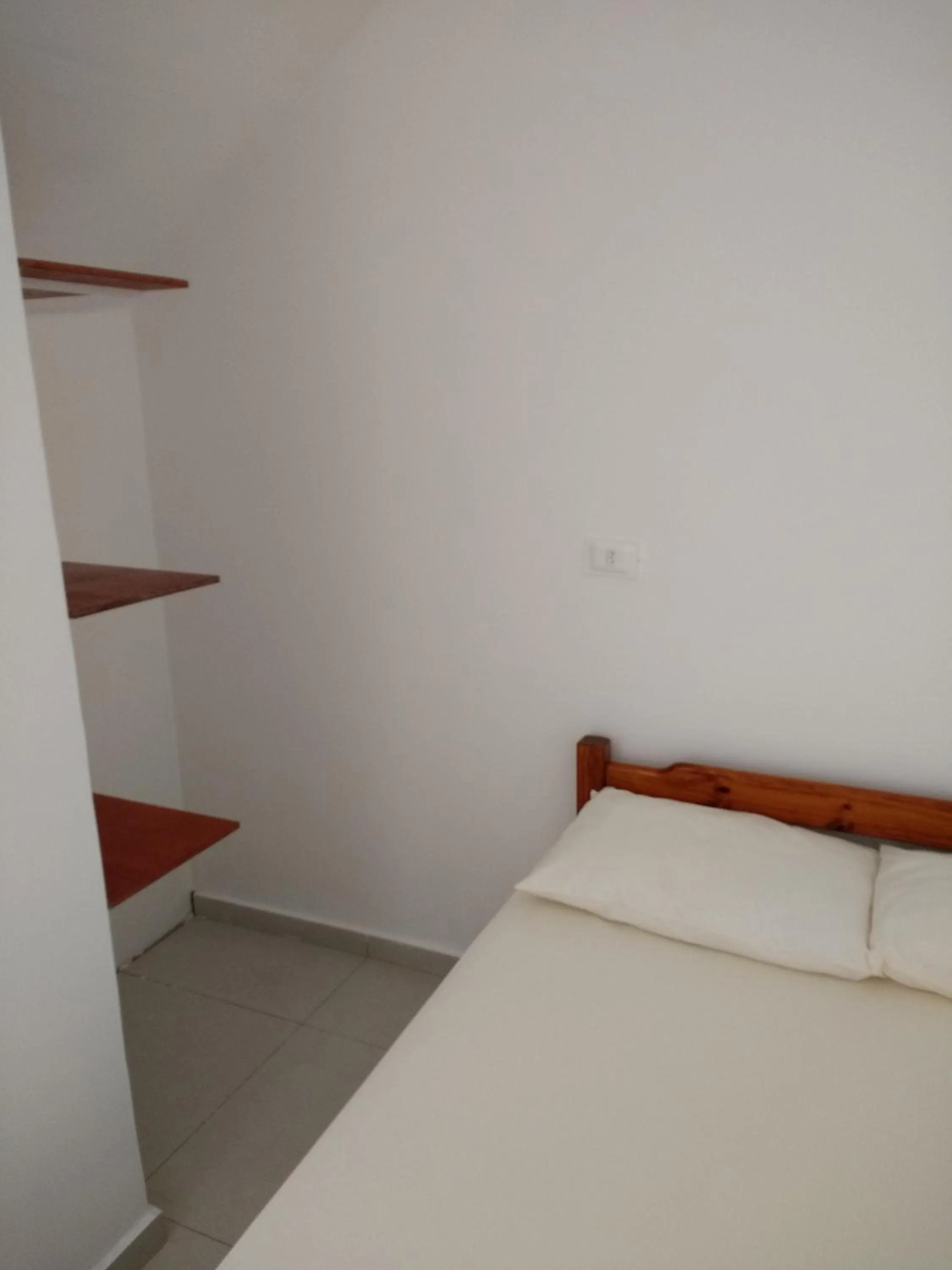 Photo of the whole room, Bed in Consulado Praia Hotel