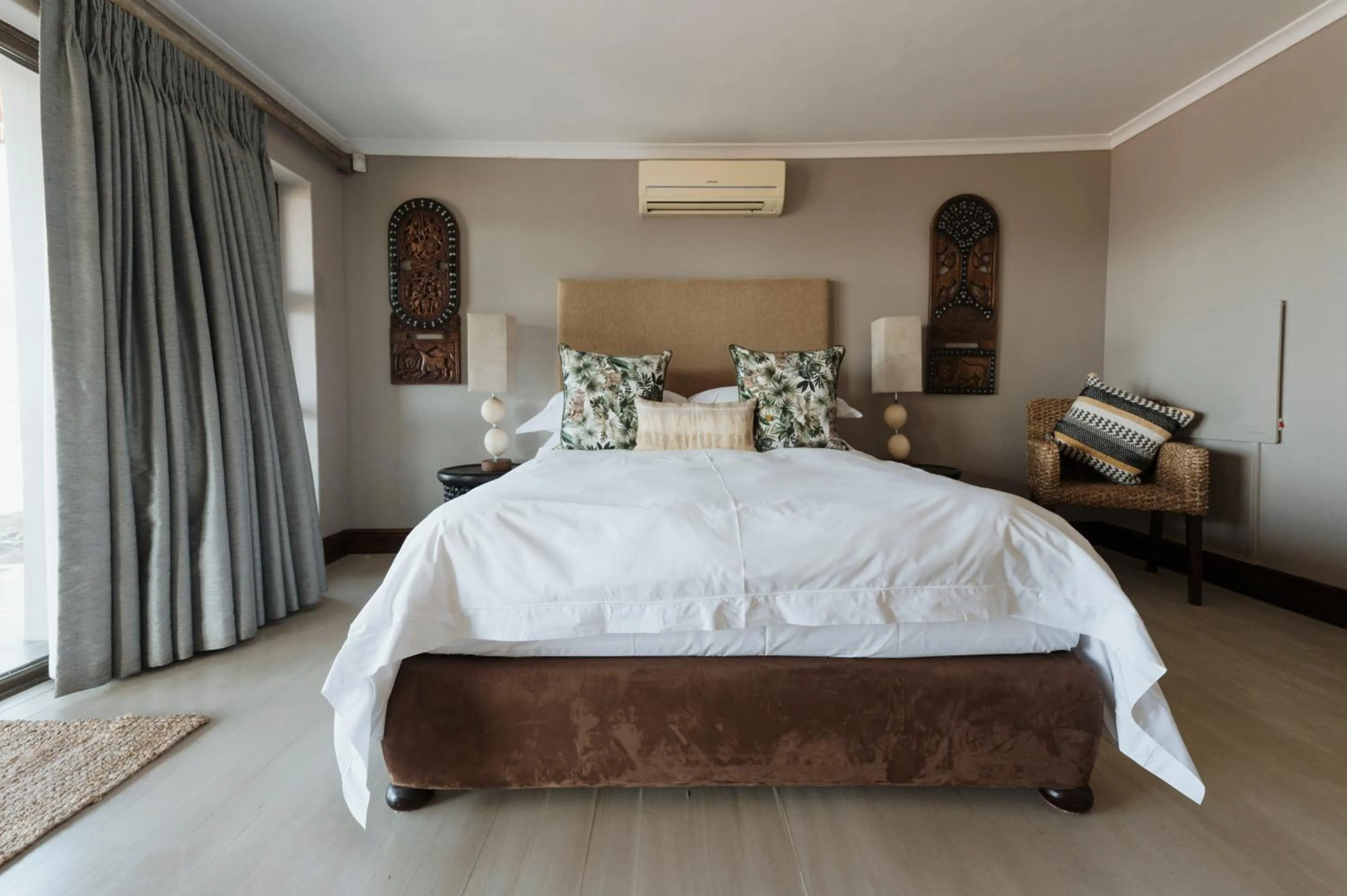 Bedroom, Bed in Whale Away Guest House