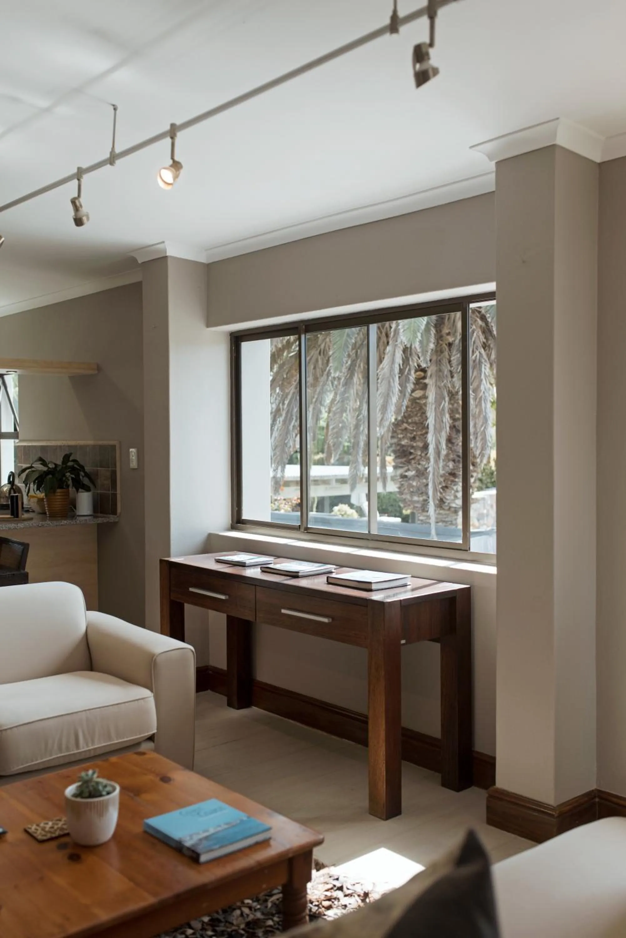 Living room in Whale Away Guest House