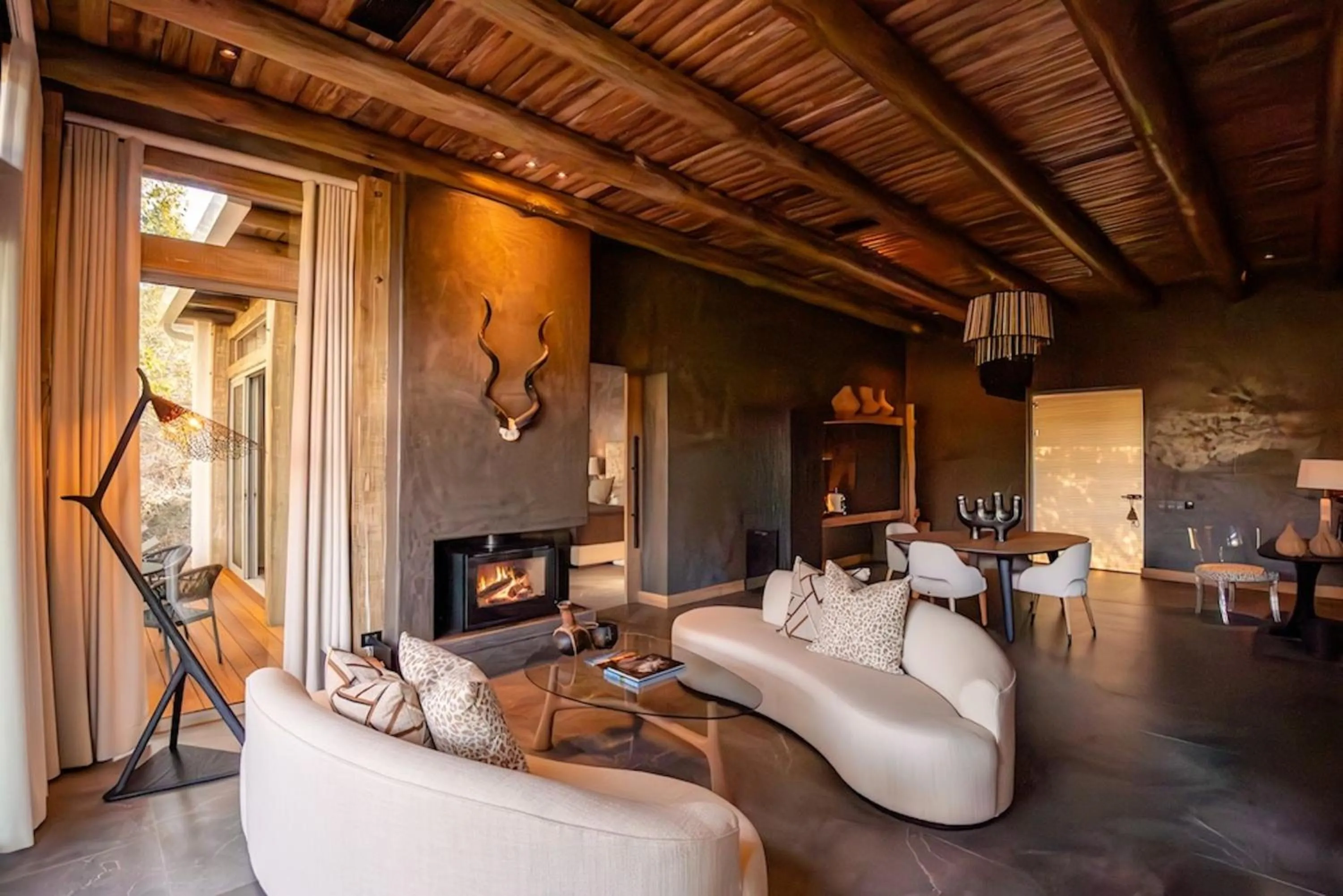 Lounge or bar in Kapama Karula