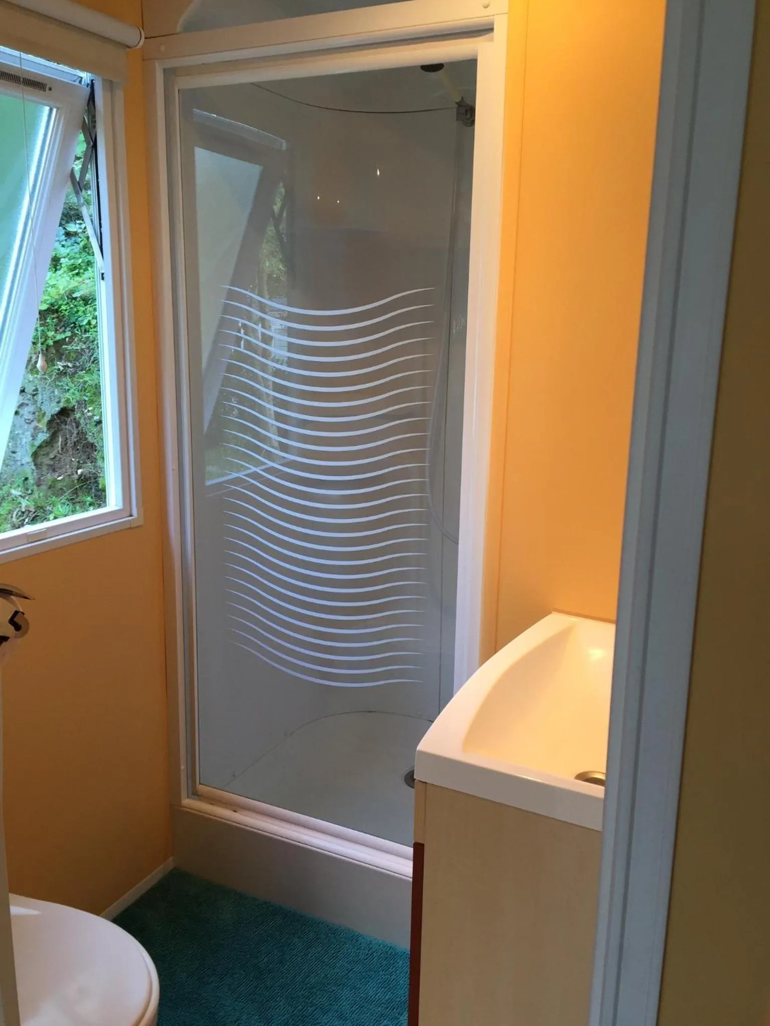 Bathroom in Camping les Orangers