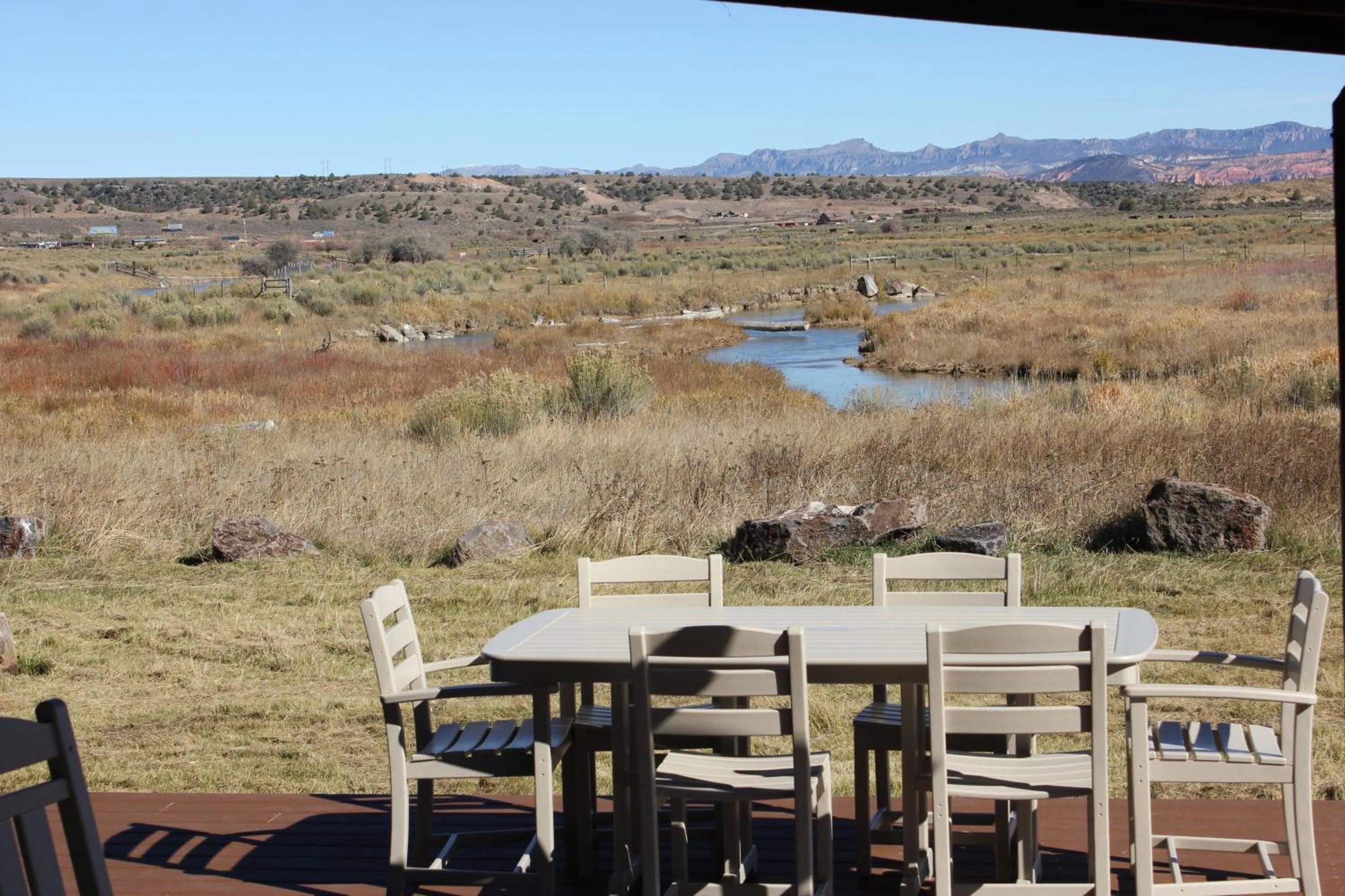River view in Sevier River Retreat