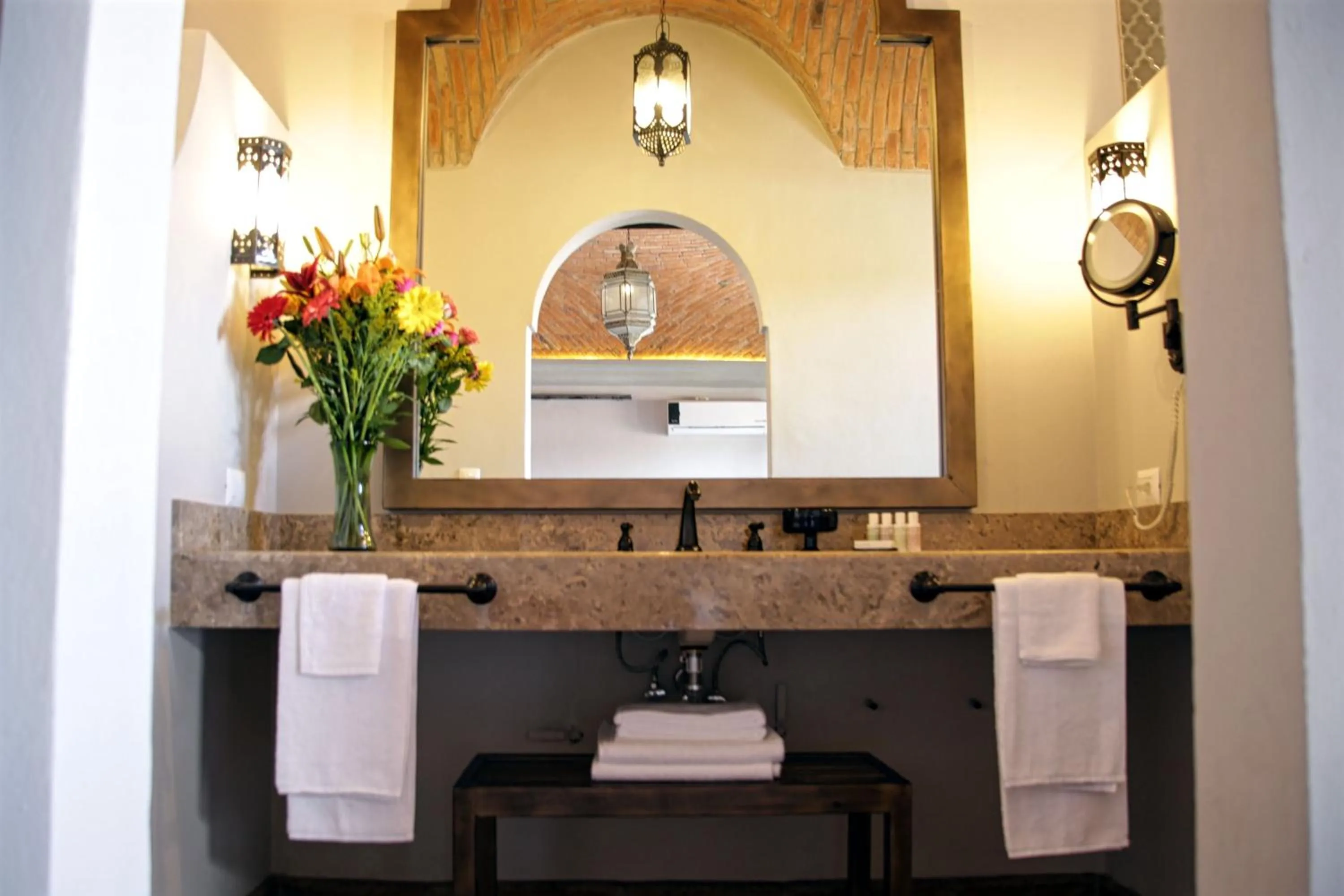 Bathroom in Casa 1810 Hotel Boutique