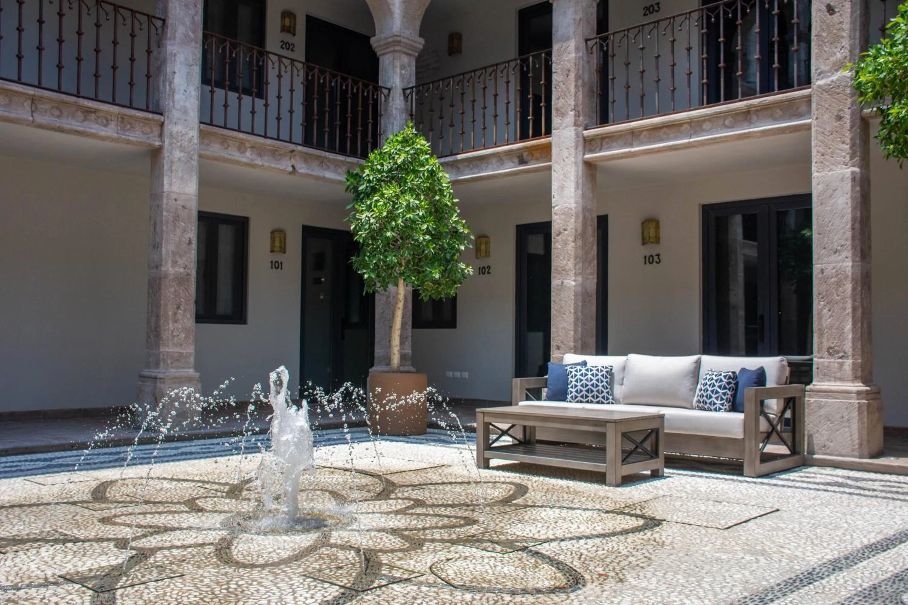 Casa 1810 Hotel Boutique