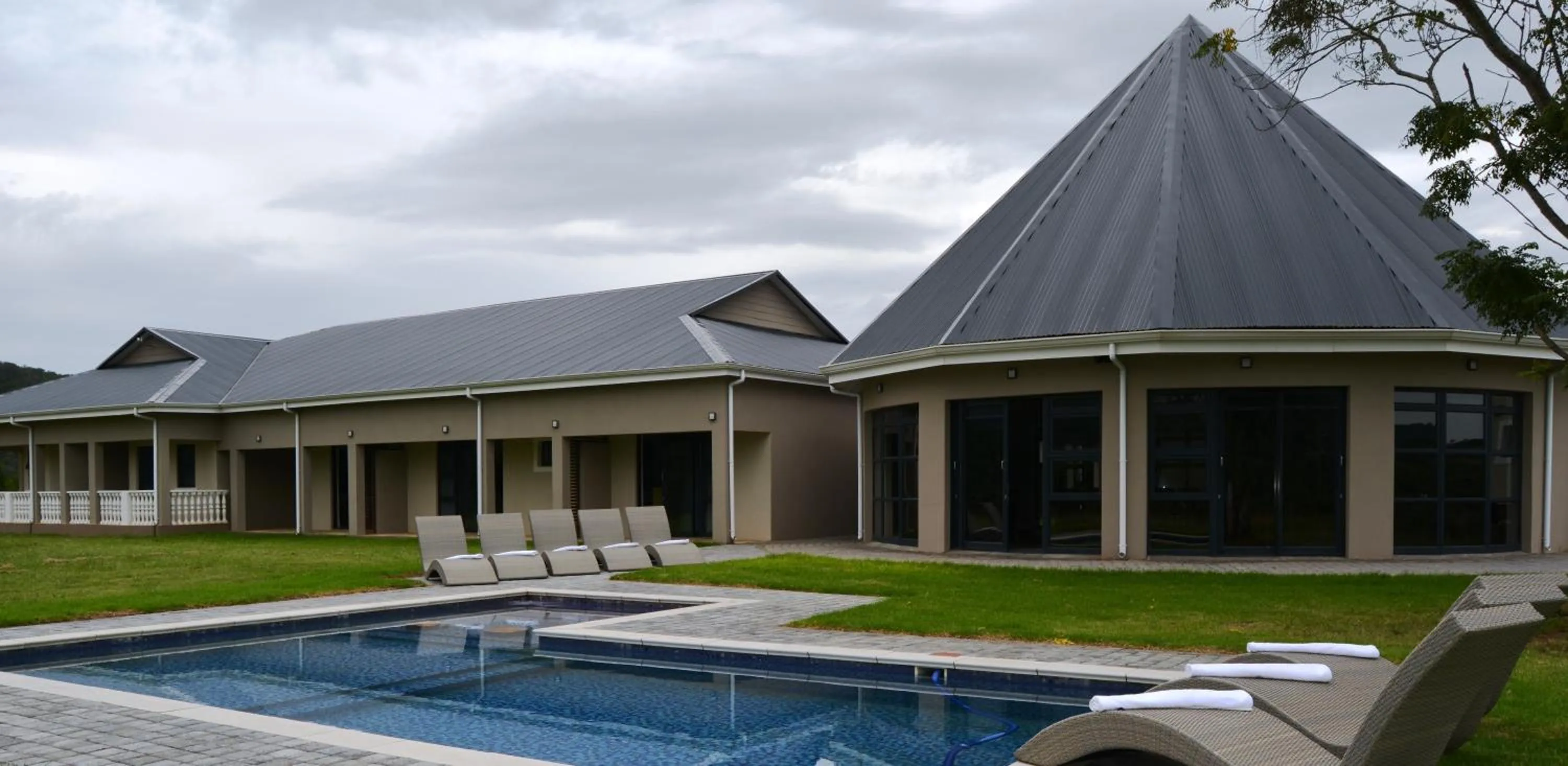 Bathroom in Premier Resort Mpongo Private Game Reserve